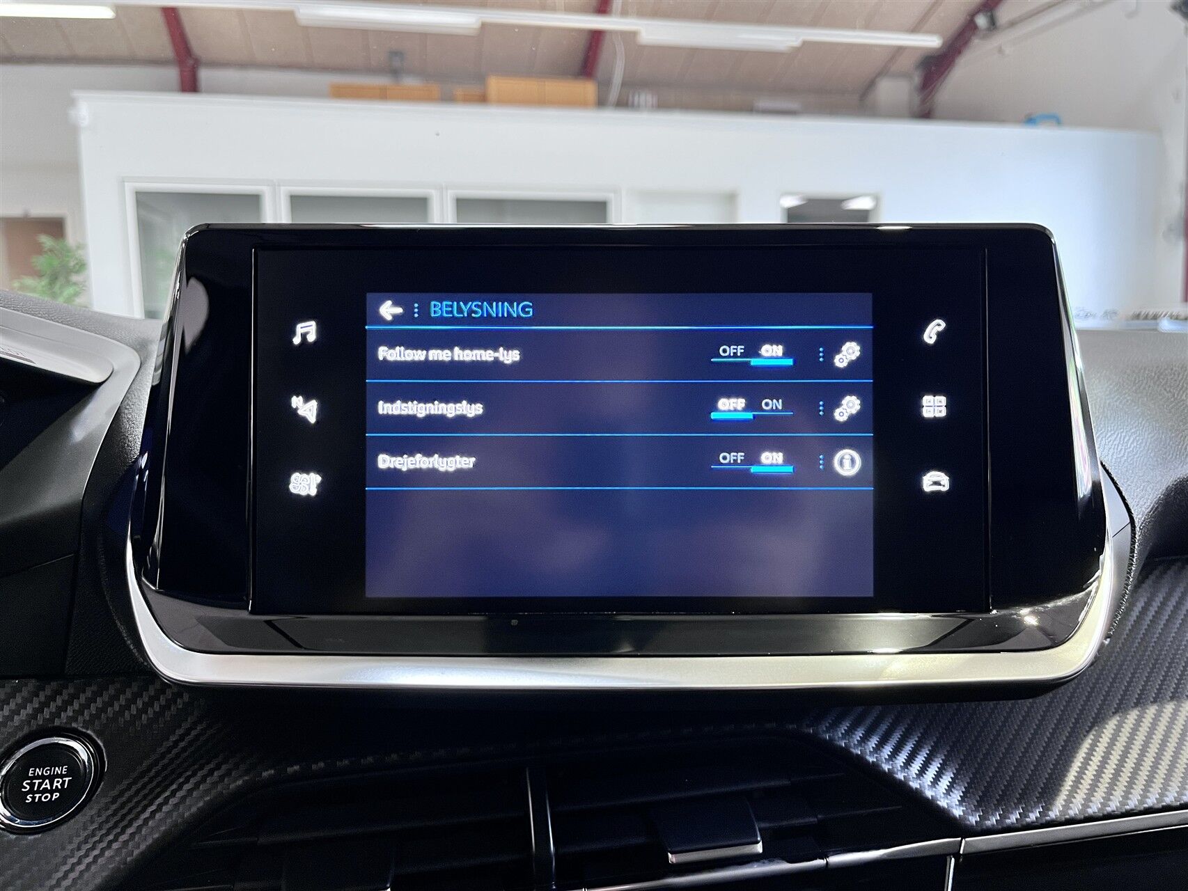 Billede af Peugeot 2008 1,2 PureTech Selection Tech EAT8 130HK 5d 8g Aut.