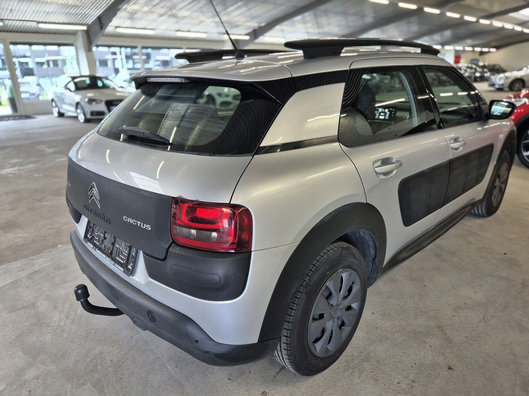 Billede af Citroën C4 Cactus 1,6 Blue HDi Iconic start/stop 100HK 5d
