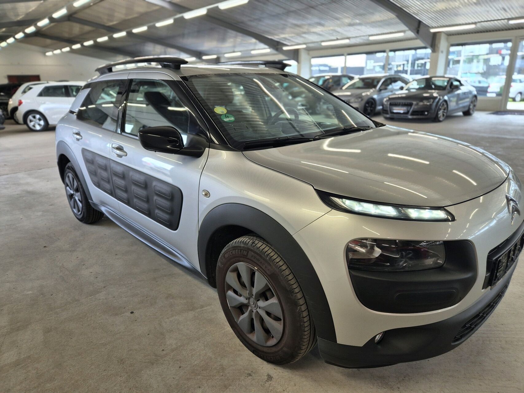Billede af Citroën C4 Cactus 1,6 Blue HDi Iconic start/stop 100HK 5d