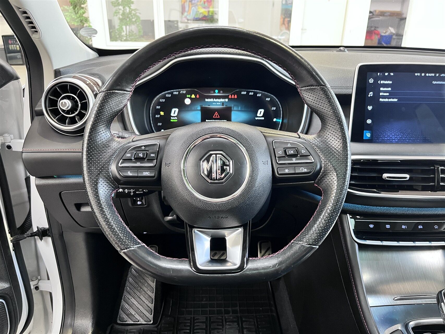 Billede af MG EHS 1,5 T GDI  Plugin-hybrid Luxury 258HK 5d 10g Aut.