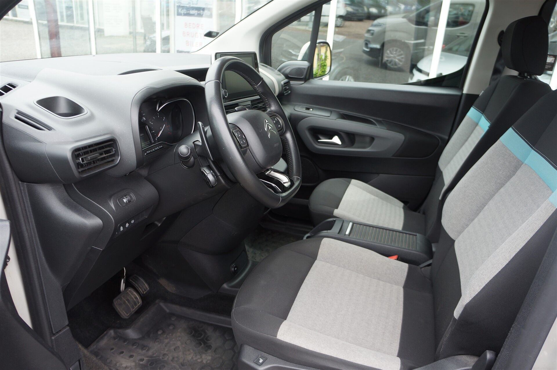 Billede af Citroën Berlingo 1,5 Blue HDi Iconic EAT8 start/stop 130HK 8g Aut.