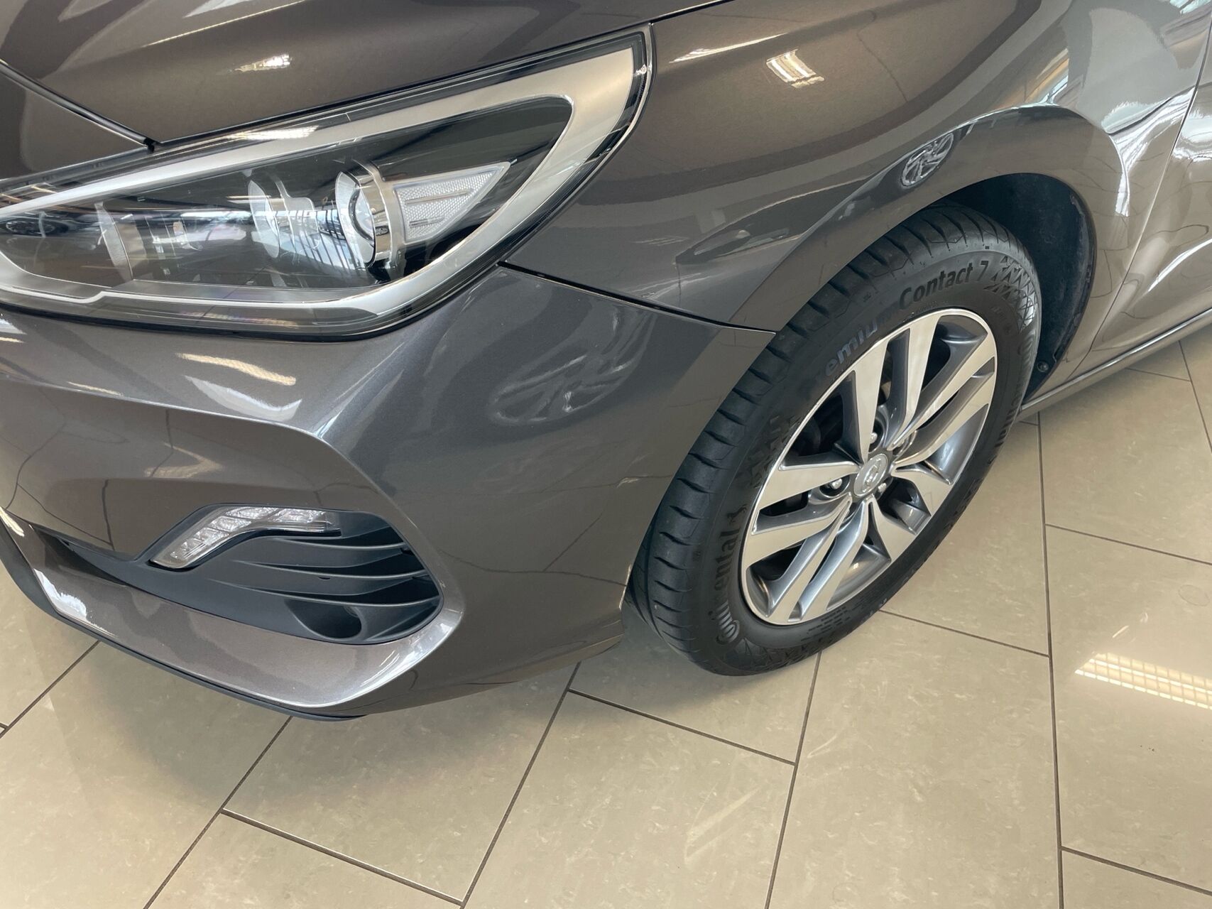 Billede af Hyundai i30 Cw 1,4 T-GDI Premium DCT 140HK Stc 7g Aut.