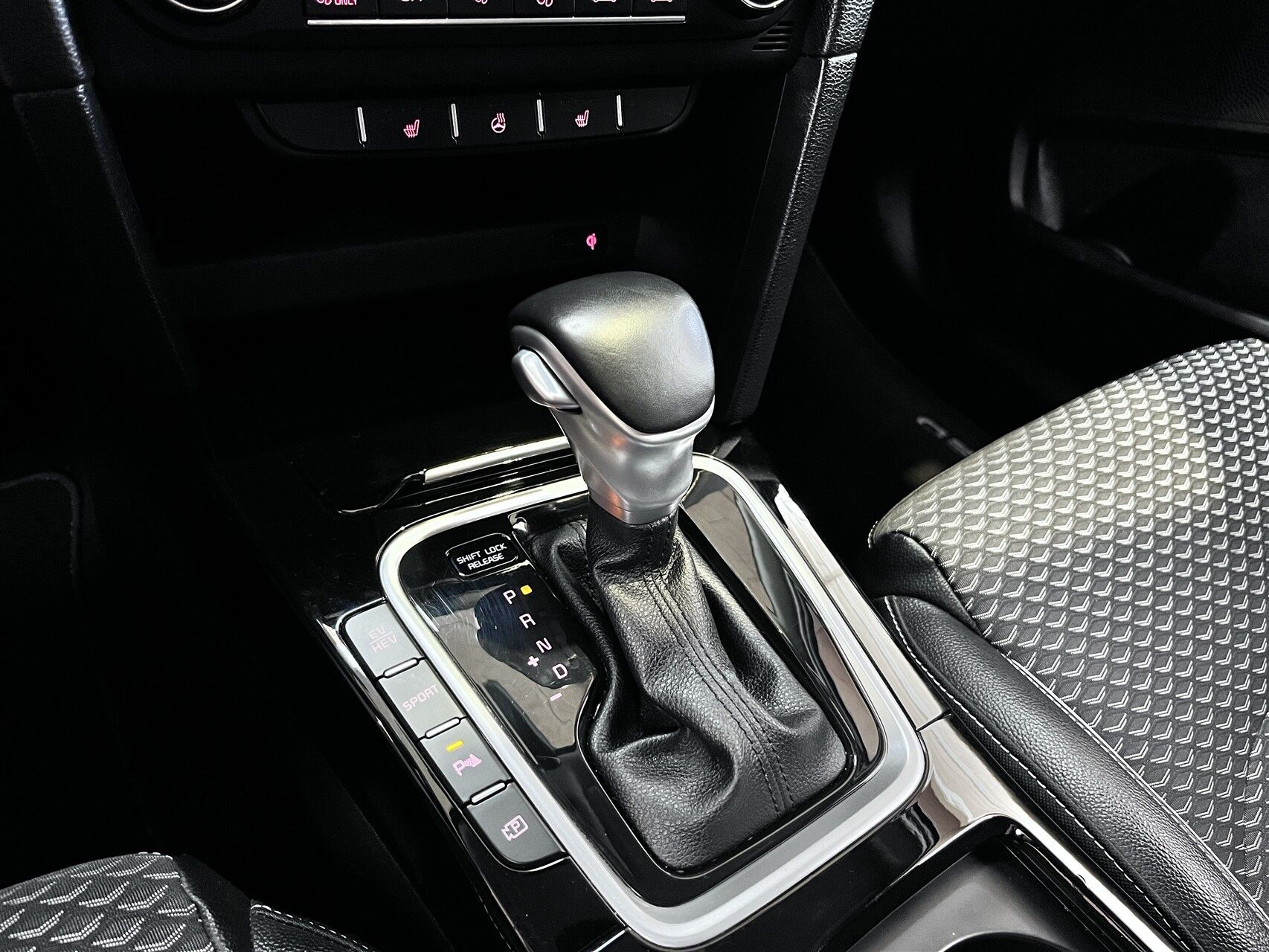 Billede af Kia Ceed SW 1,6 GDI PHEV  Plugin-hybrid Upgrade DCT 141HK Stc 6g Aut.
