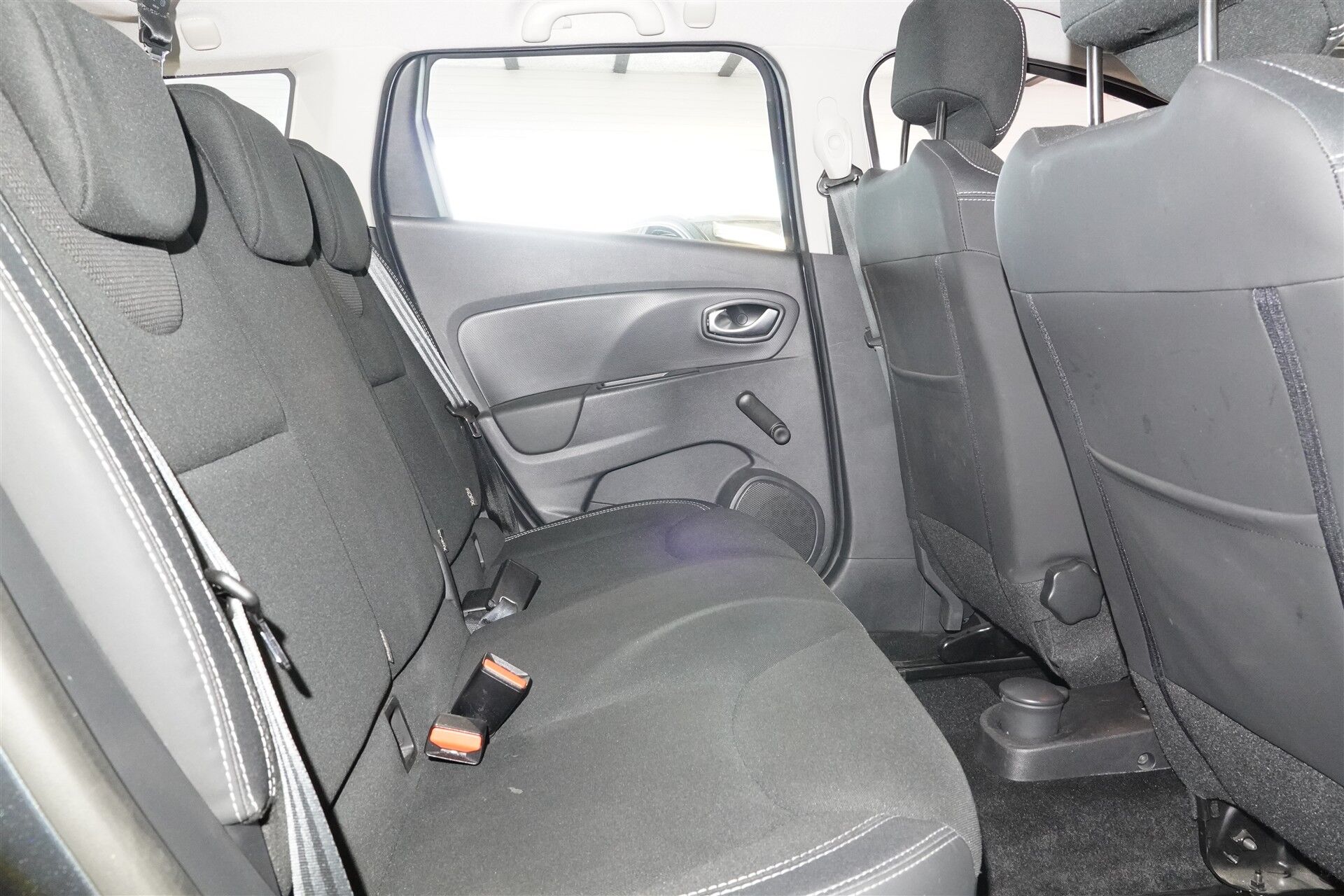 Billede af Renault Clio Sport Tourer 1,5 Energy DCI Zen 90HK Stc