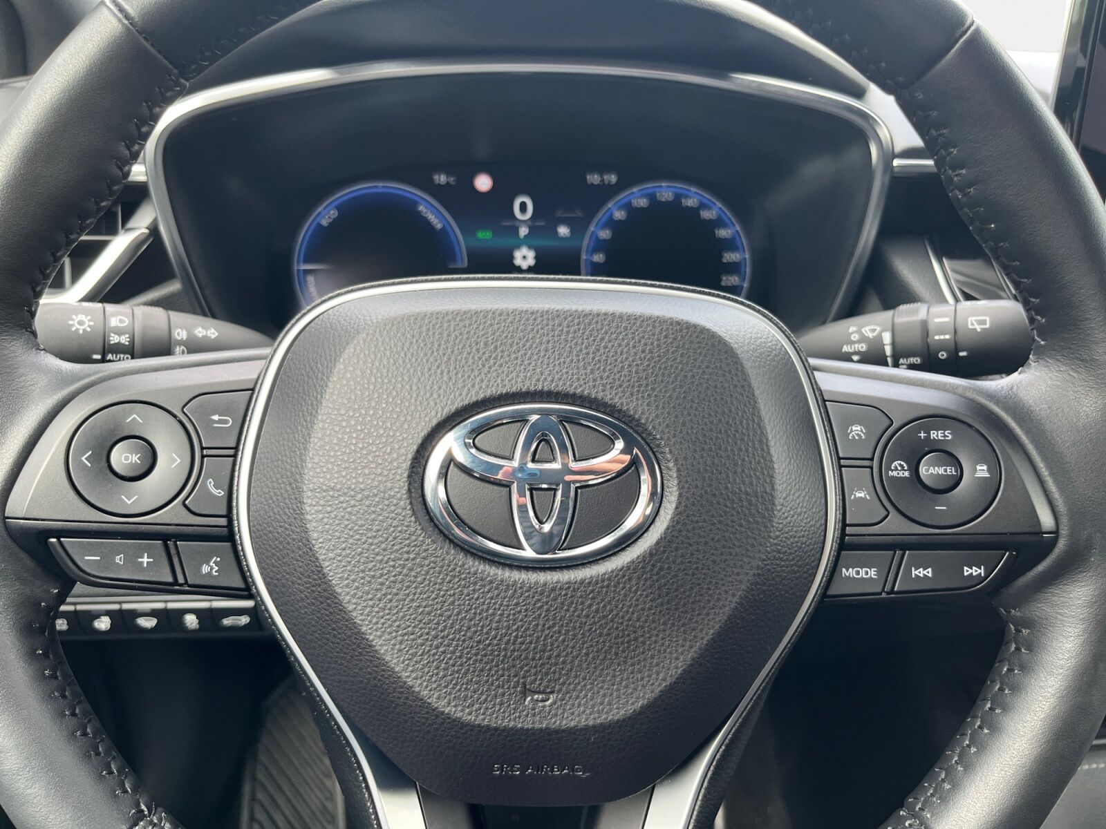 Billede af Toyota Corolla Touring Sports 1,8 Hybrid Style E-CVT 140HK Stc Trinl. Gear