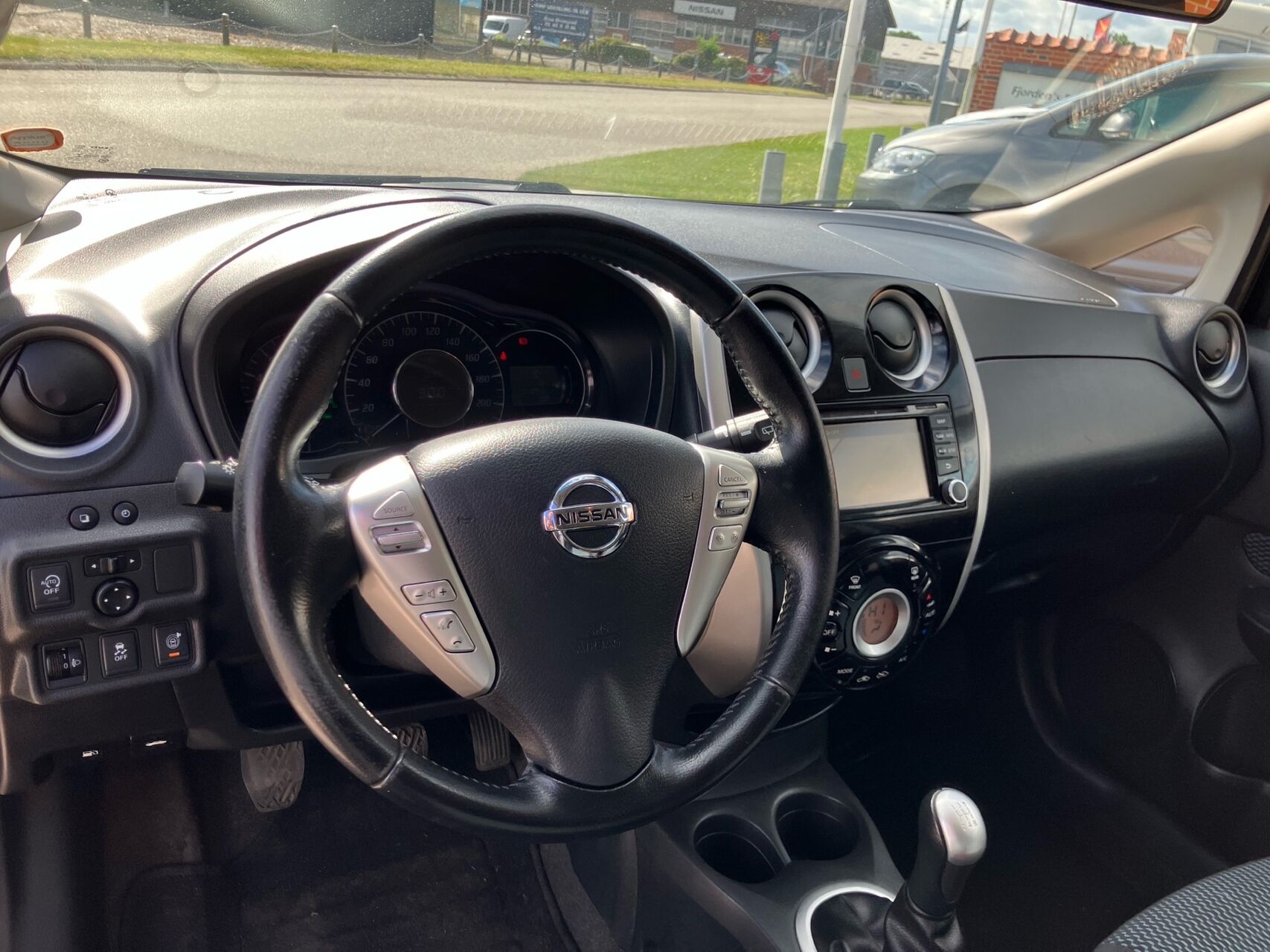Billede af Nissan Note 1,2 Acenta Plus 80HK 5d