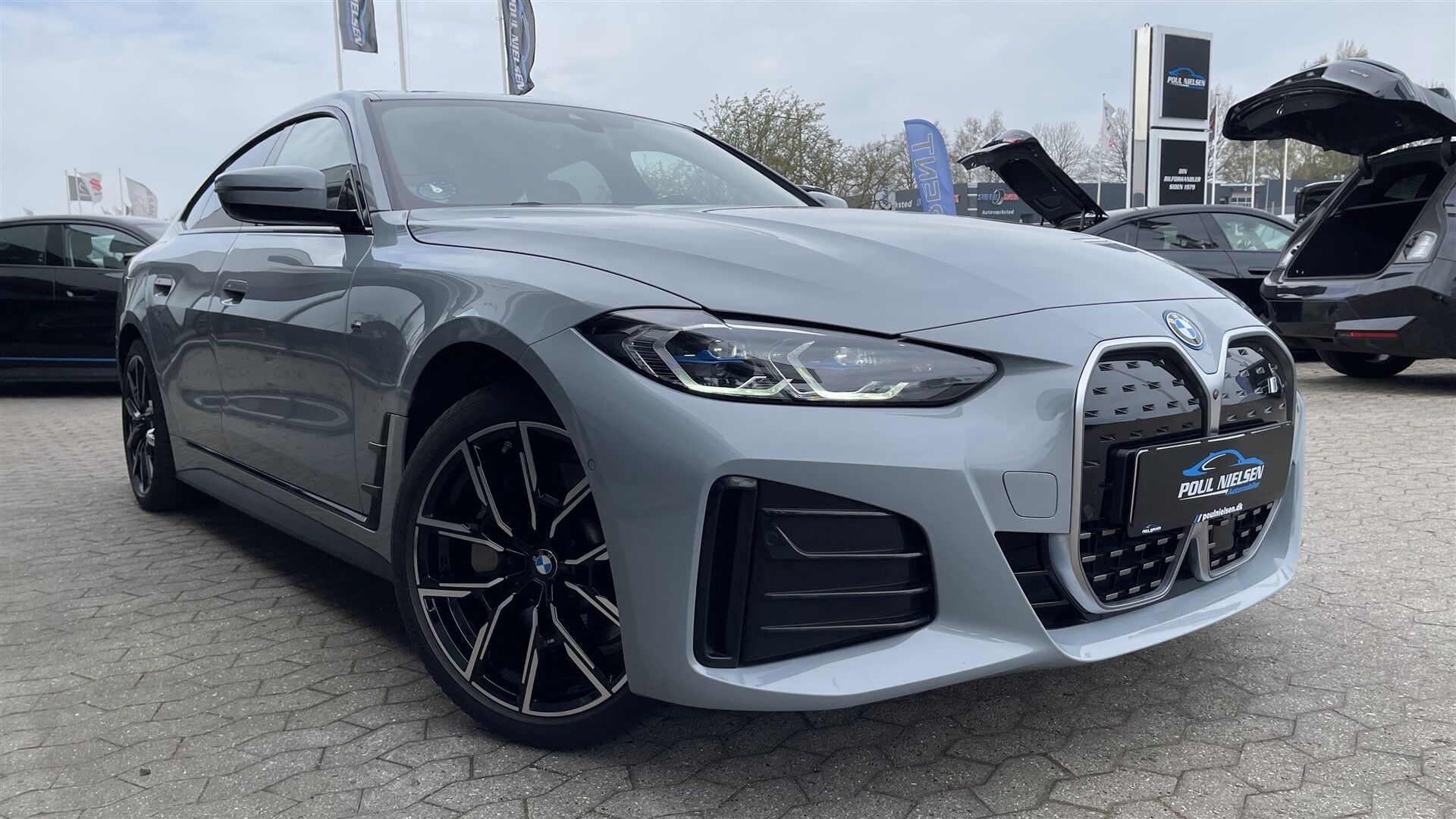 Billede af BMW i4 eDrive35 Fully Charged M-Sport 286HK 5d Trinl. Gear