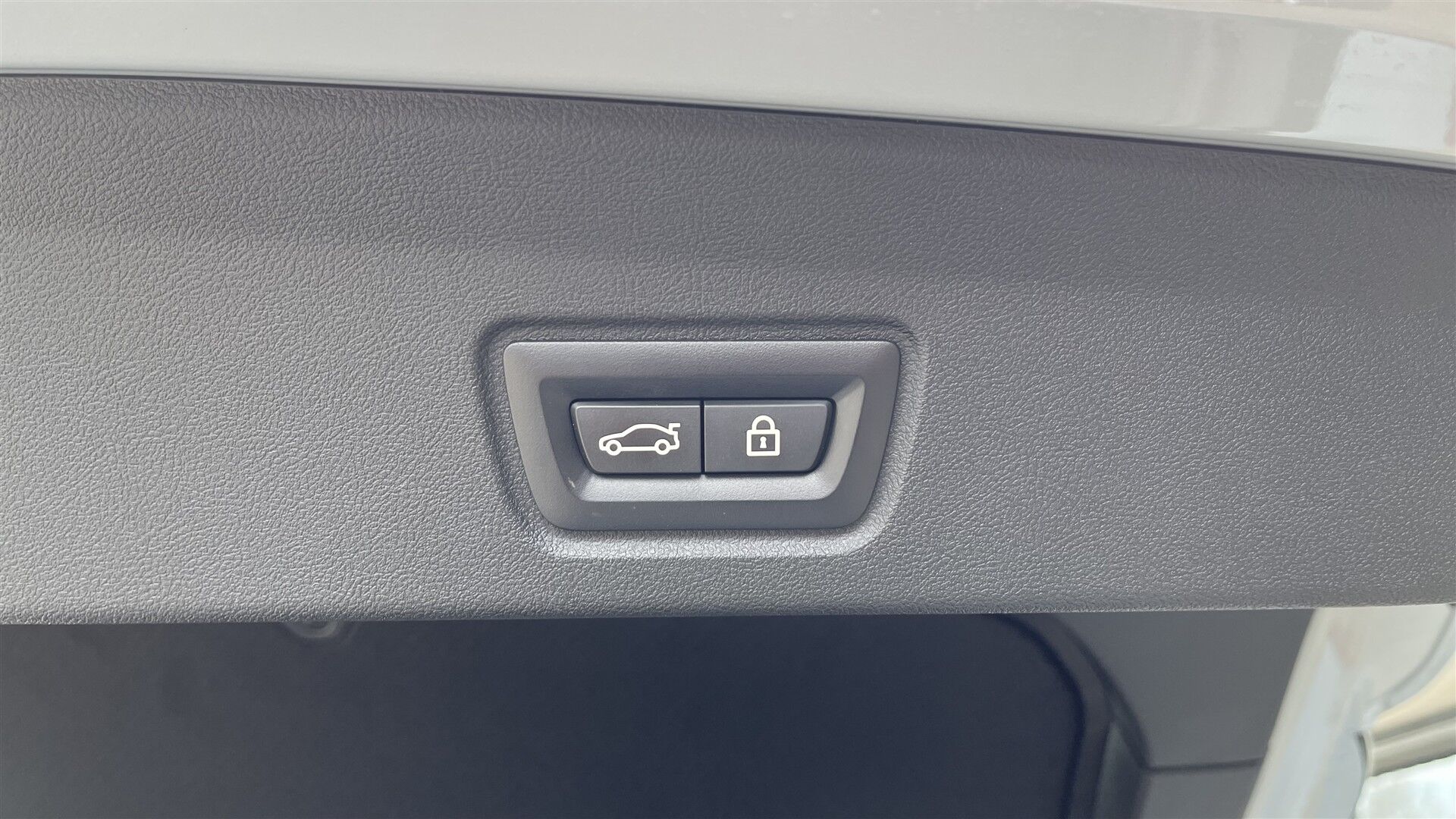 Billede af BMW i4 eDrive35 Fully Charged M-Sport 286HK 5d Trinl. Gear