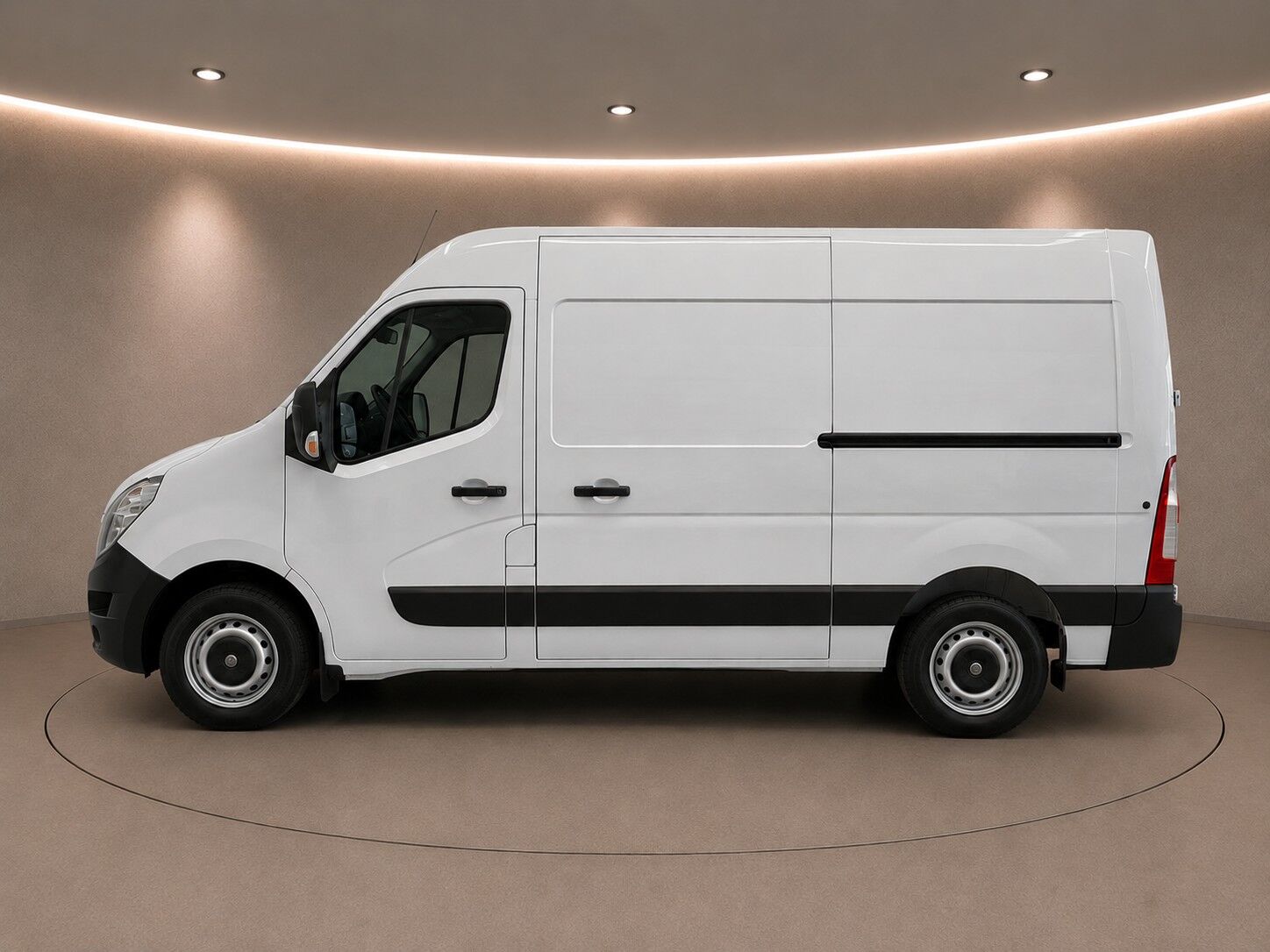 Billede af Nissan Interstar L2H2 2,3 DCi N-Connecta 150HK Van 6g