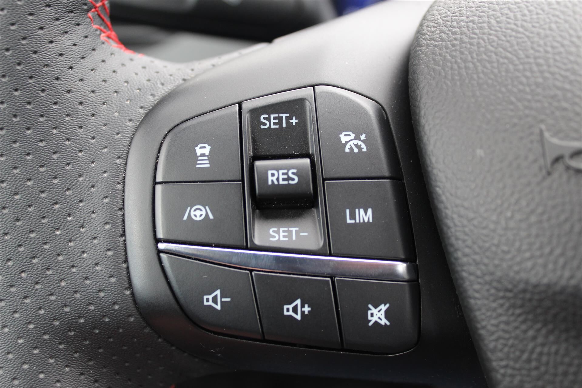 Billede af Ford Kuga 2,5 Plugin-hybrid ST-Line X CVT 225HK 5d Trinl. Gear