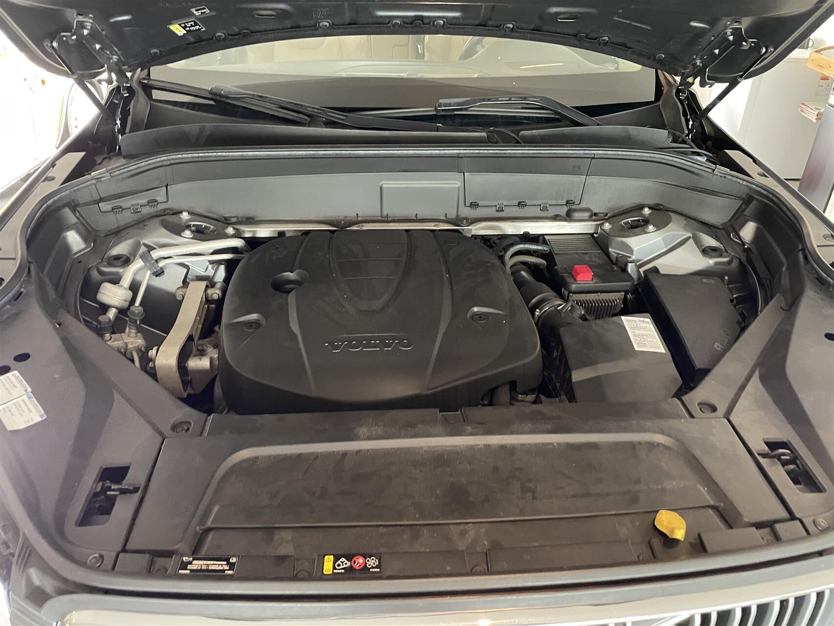 Billede af Volvo XC90 2,0 D5 Momentum AWD 225HK 5d 8g Aut.