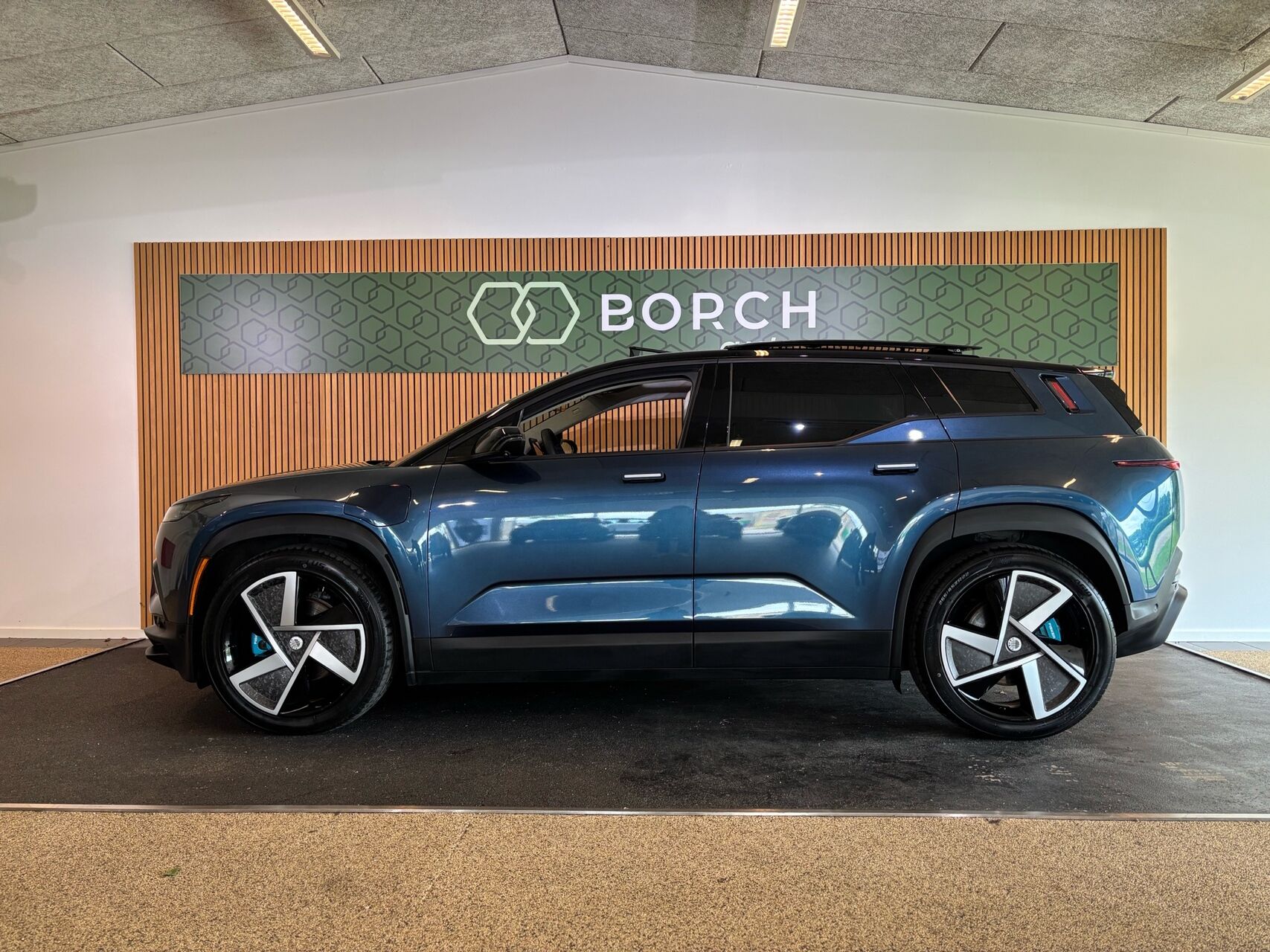 Billede af Fisker Ocean EL One 4x4 557HK 5d Aut.