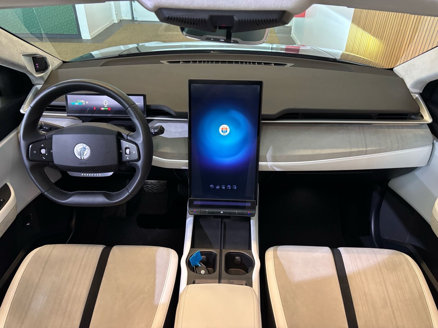 Billede af Fisker Ocean EL One 4x4 557HK 5d Aut.