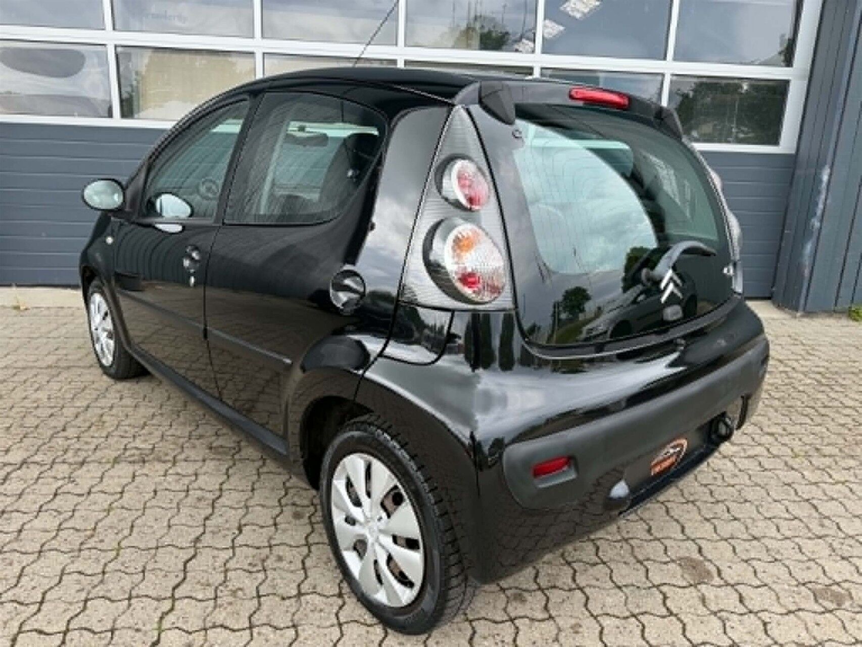 Billede af Citroën C1 1,0 i Attraction 68HK 3d