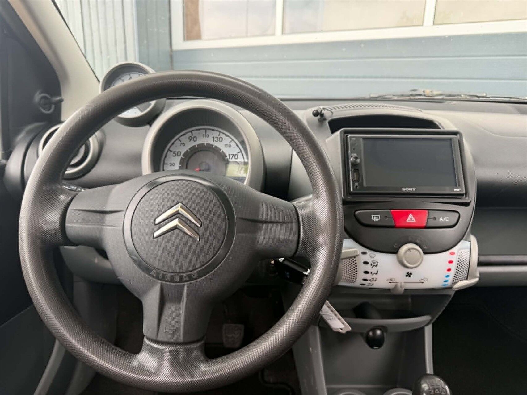 Billede af Citroën C1 1,0 i Attraction 68HK 3d