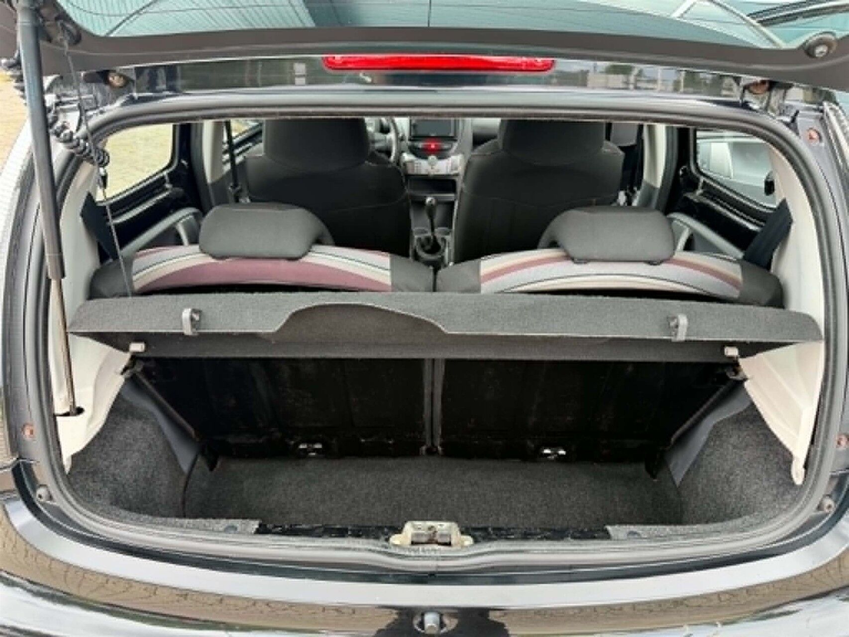 Billede af Citroën C1 1,0 i Attraction 68HK 3d