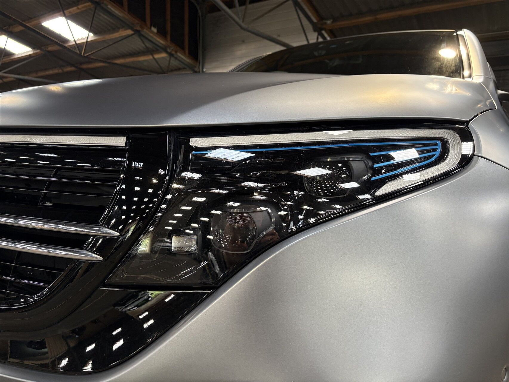 Billede af Mercedes-Benz EQC 400 EL AMG Line 4Matic 408HK 5d Aut.