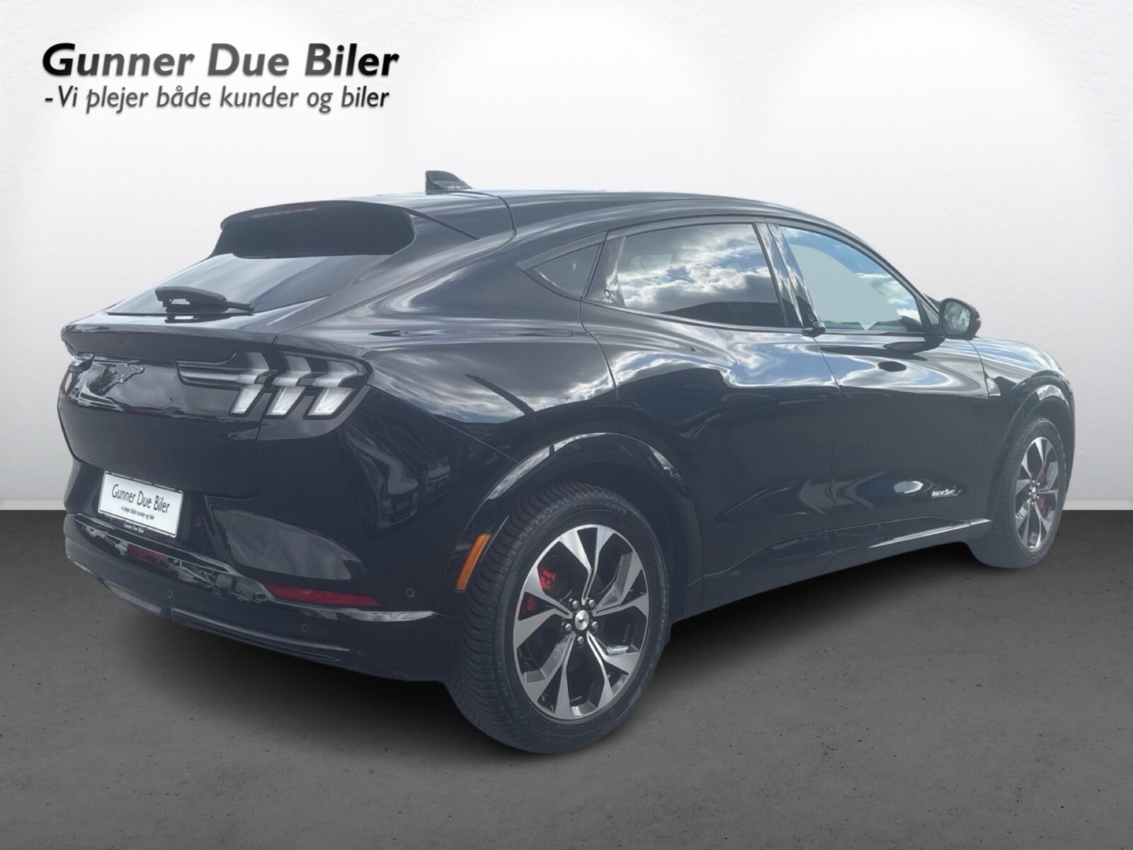 Billede af Ford Mustang Mach-E EL UR Premium 294HK 5d Aut.