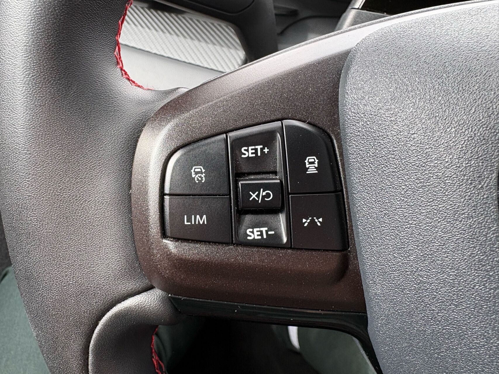 Billede af Ford Mustang Mach-E EL UR Premium 294HK 5d Aut.