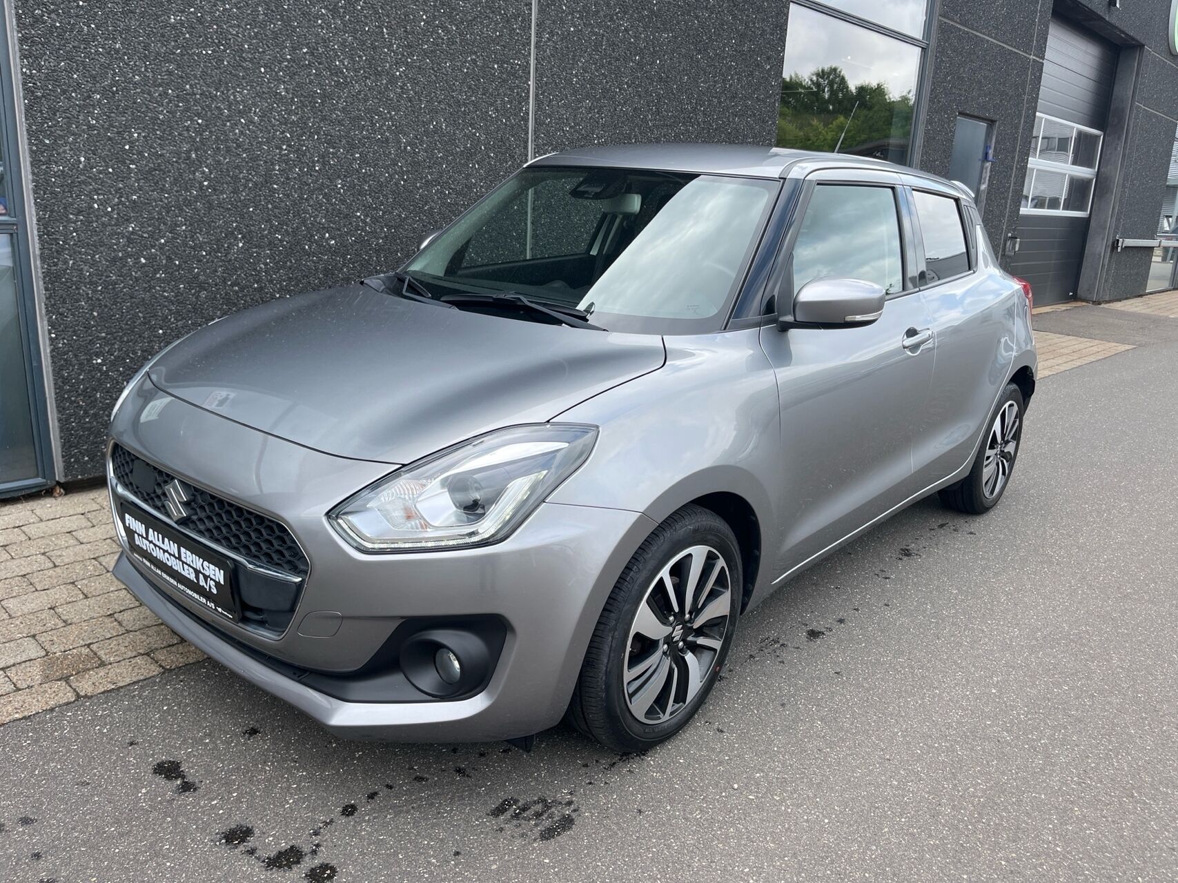 Billede af Suzuki Swift 1,2 Dualjet  Mild hybrid Exclusive 90HK 5d