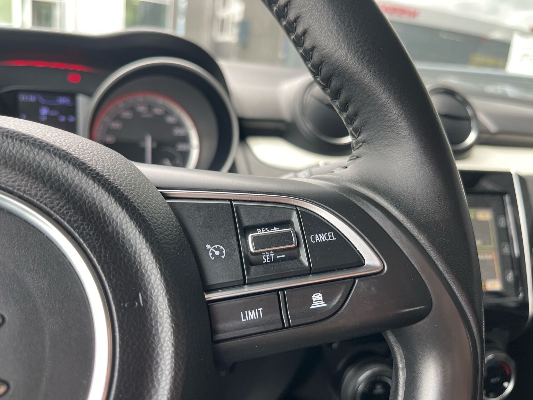 Billede af Suzuki Swift 1,2 Dualjet  Mild hybrid Exclusive 90HK 5d