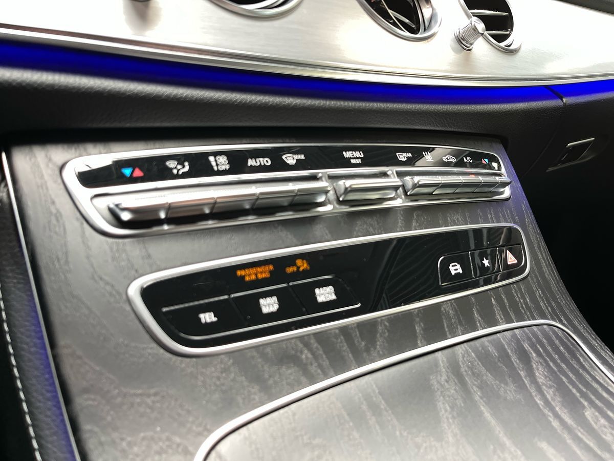 Billede af Mercedes-Benz E300 e T 2,0 Plugin-hybrid Advantage 9G-Tronic 320HK Stc 9g Aut.