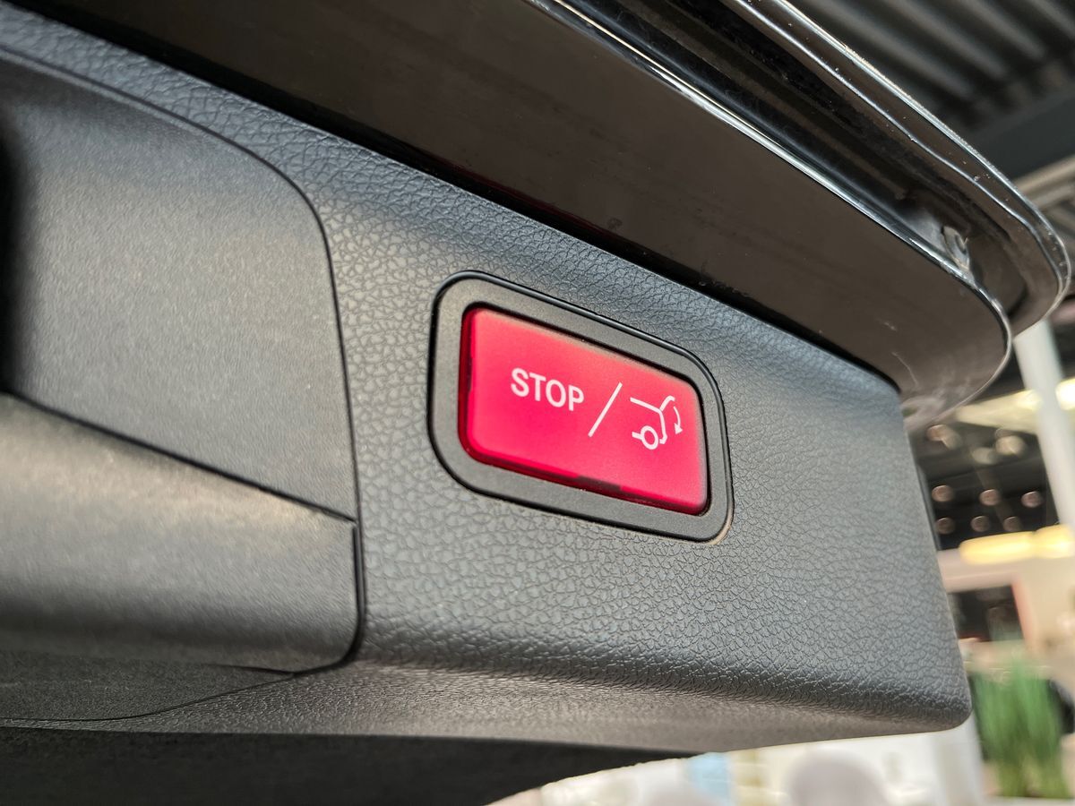 Billede af Mercedes-Benz E300 e T 2,0 Plugin-hybrid Advantage 9G-Tronic 320HK Stc 9g Aut.