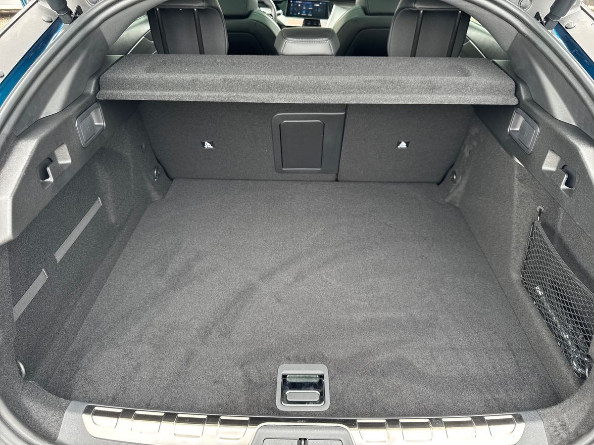 Billede af Peugeot e-408 EL 210HK 5d Aut.
