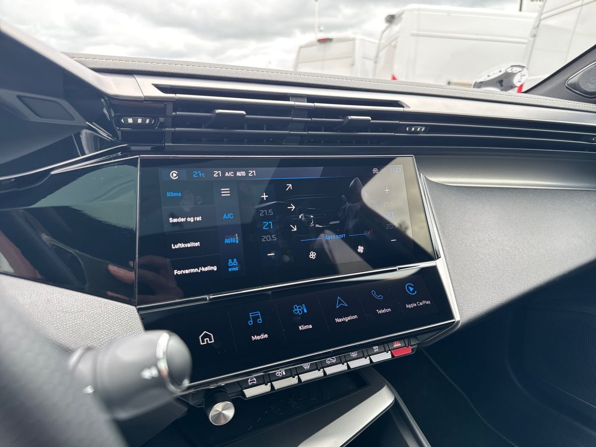 Billede af Peugeot e-408 EL 210HK 5d Aut.