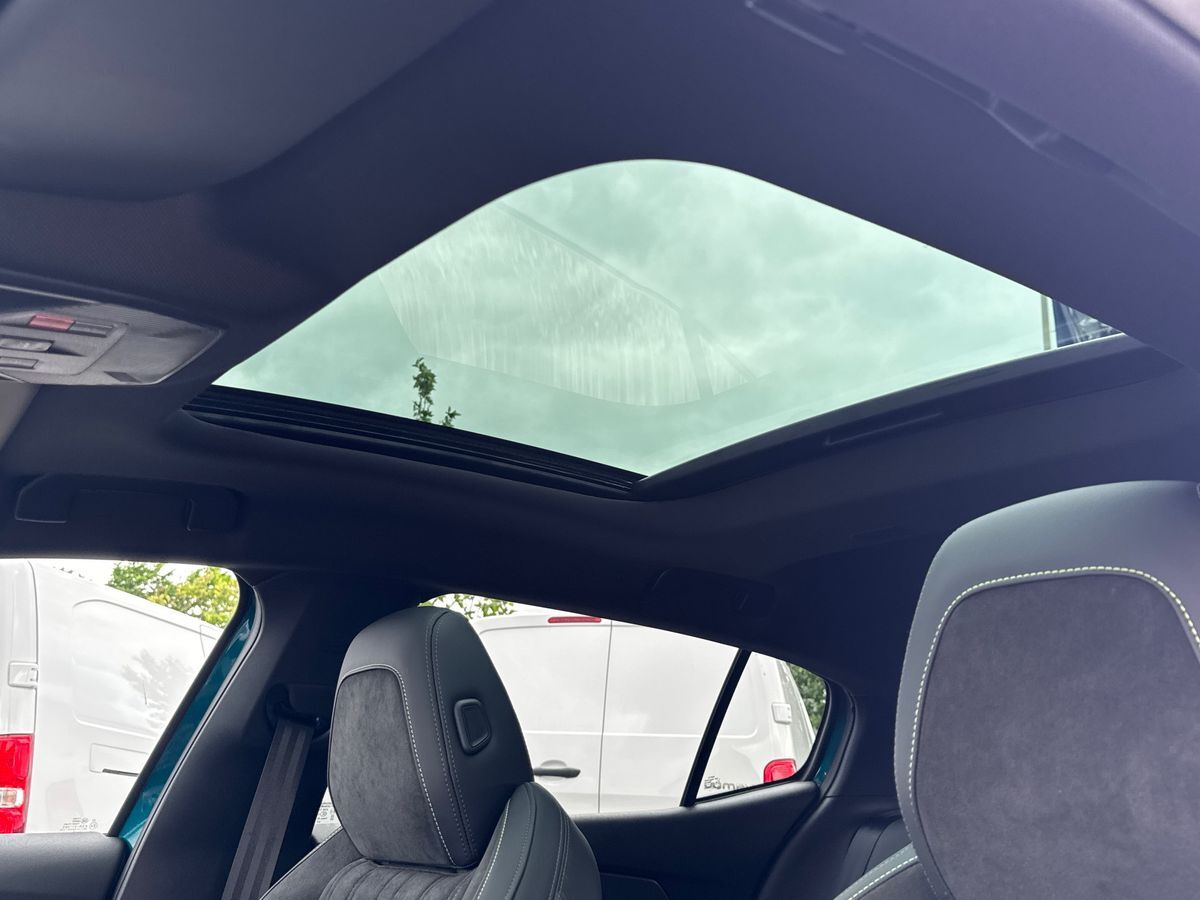 Billede af Peugeot e-408 EL 210HK 5d Aut.