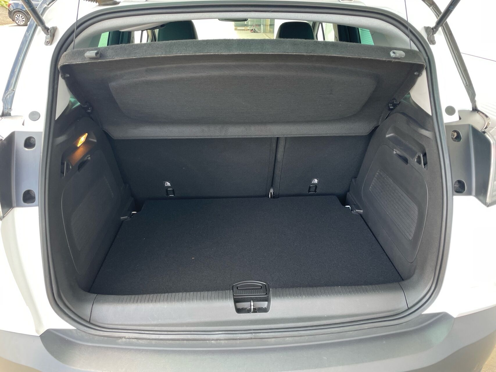 Billede af Opel Crossland 1,2 T Sport 130HK 5d 6g Aut.