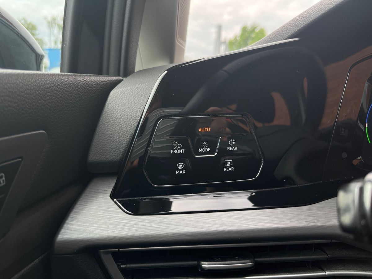 Billede af VW Golf 1,4 TSI eHybrid DSG 204HK 5d 6g Aut.