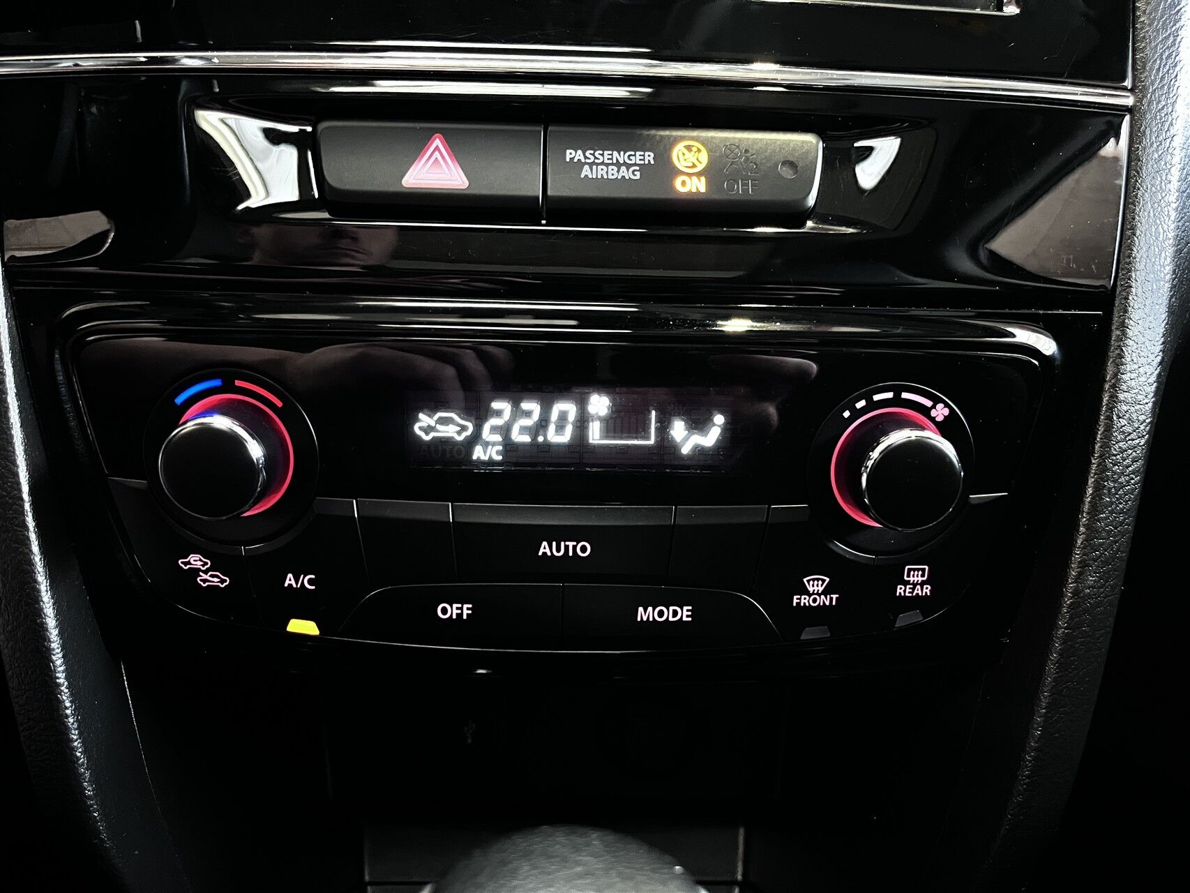 Billede af Suzuki Vitara 1,4 Boosterjet  Mild hybrid Adventure 129HK 5d 6g Aut.