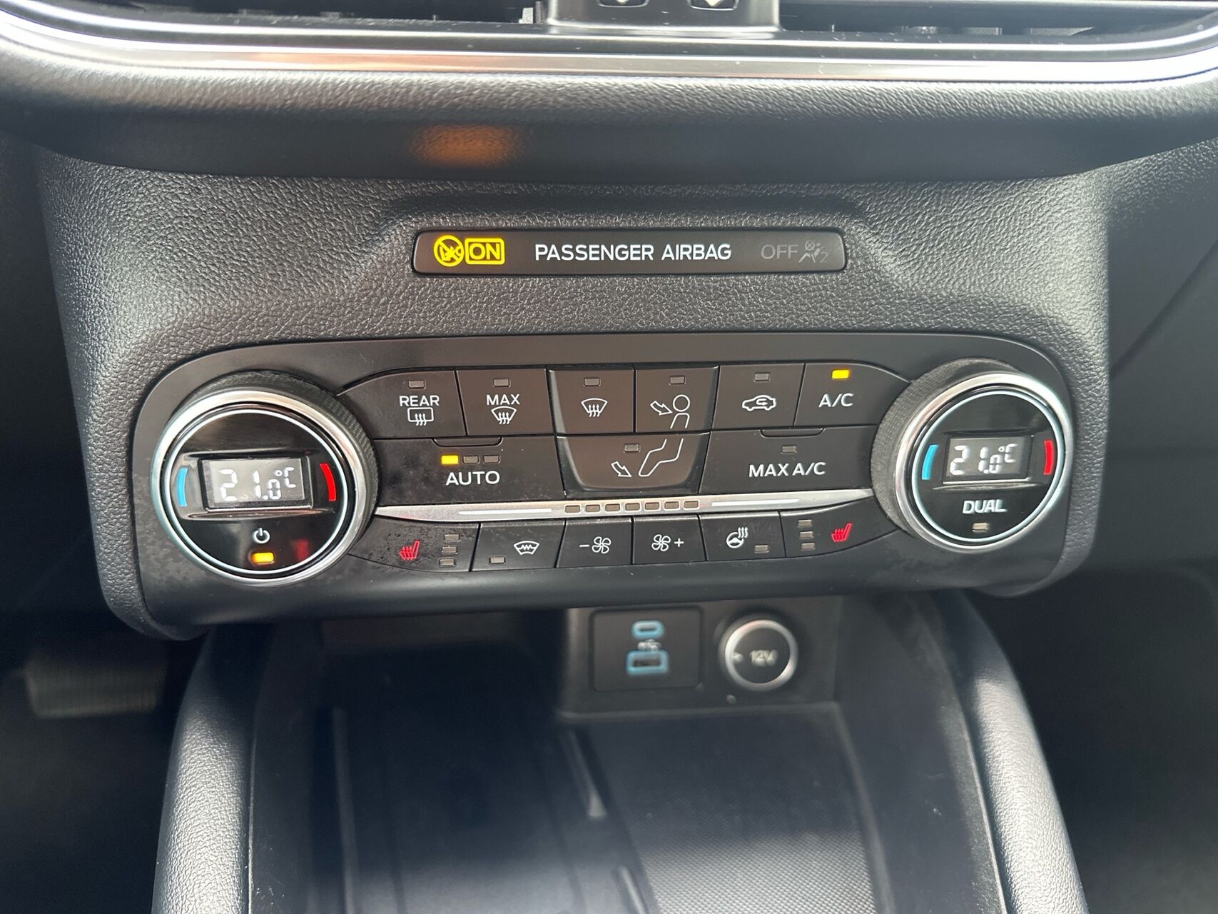 Billede af Ford Kuga 2,5 Plugin-hybrid Vignale CVT 225HK 5d Trinl. Gear
