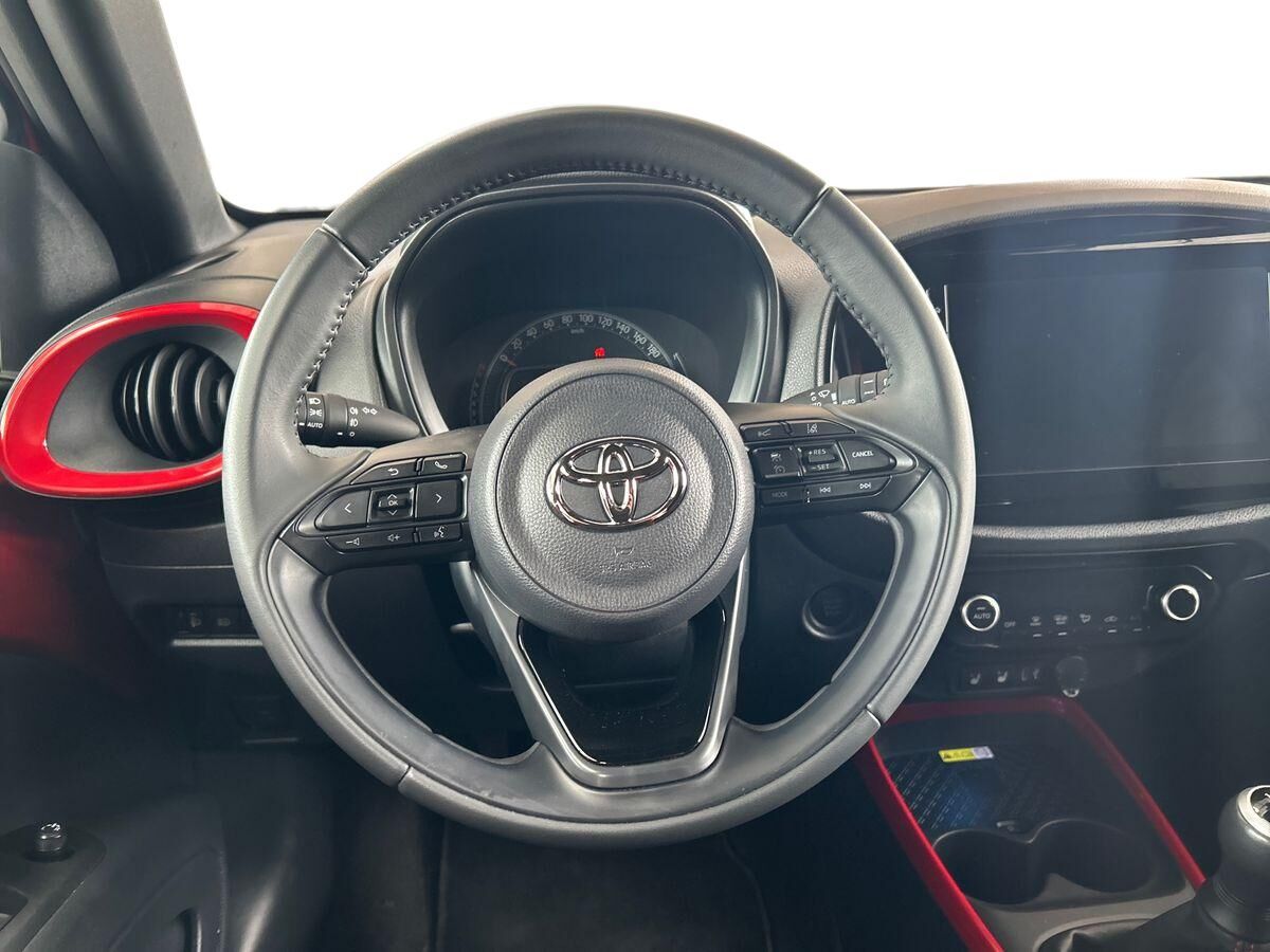 Billede af Toyota Aygo X 1,0 VVT-I Pulse 72HK 5d