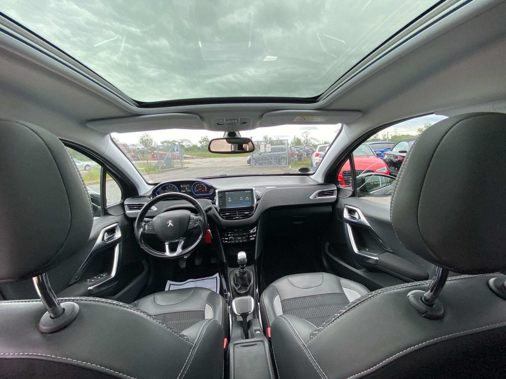 Billede af Peugeot 2008 1,2 PureTech Allure+ 130HK 5d 6g