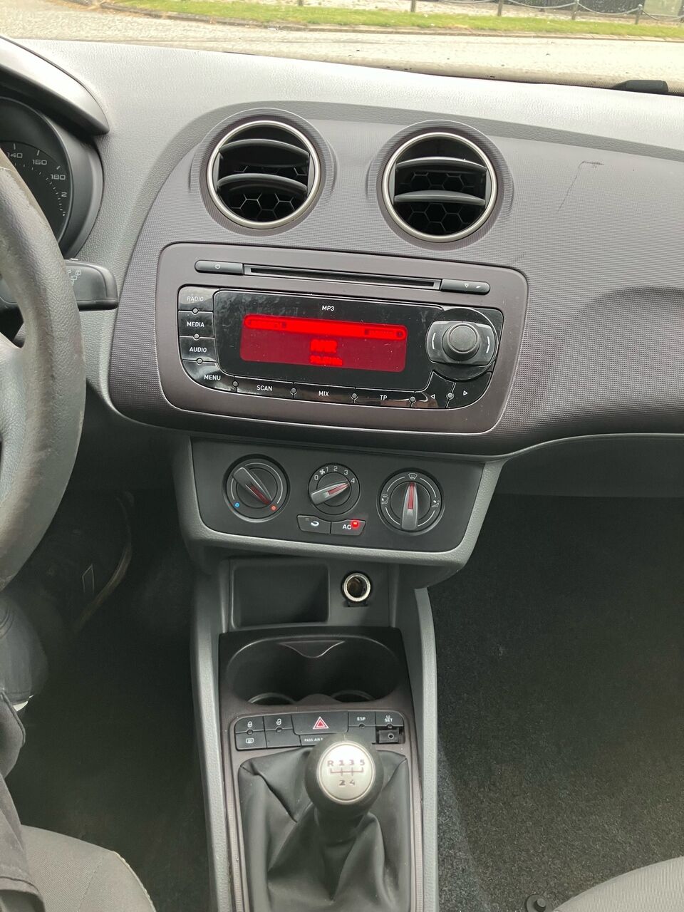 Billede af Seat Ibiza 1,4 16V Reference 85HK 5d