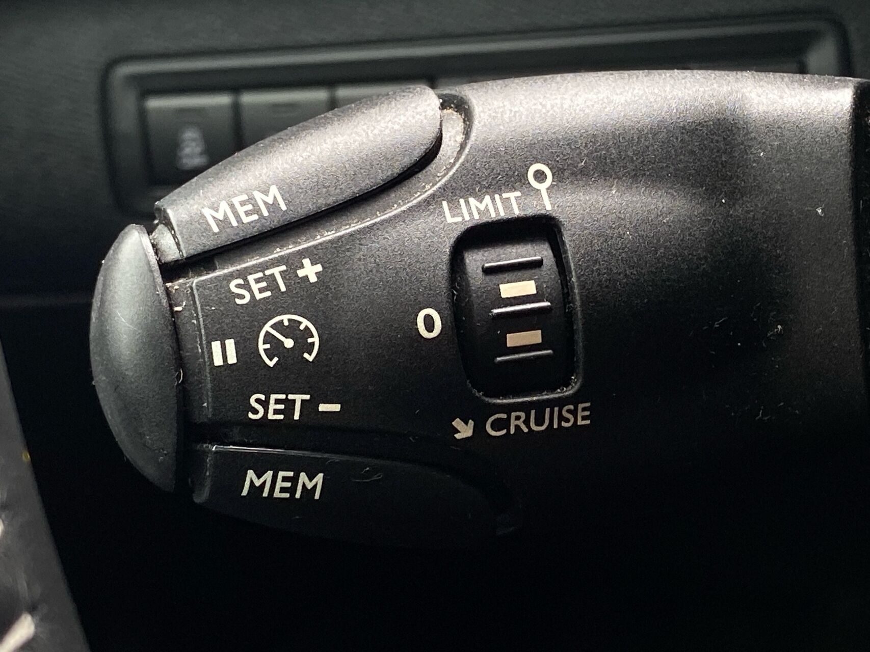 Billede af Peugeot 308 SW 1,2 e-THP Selection Sky EAT6 130HK Stc 6g Aut.