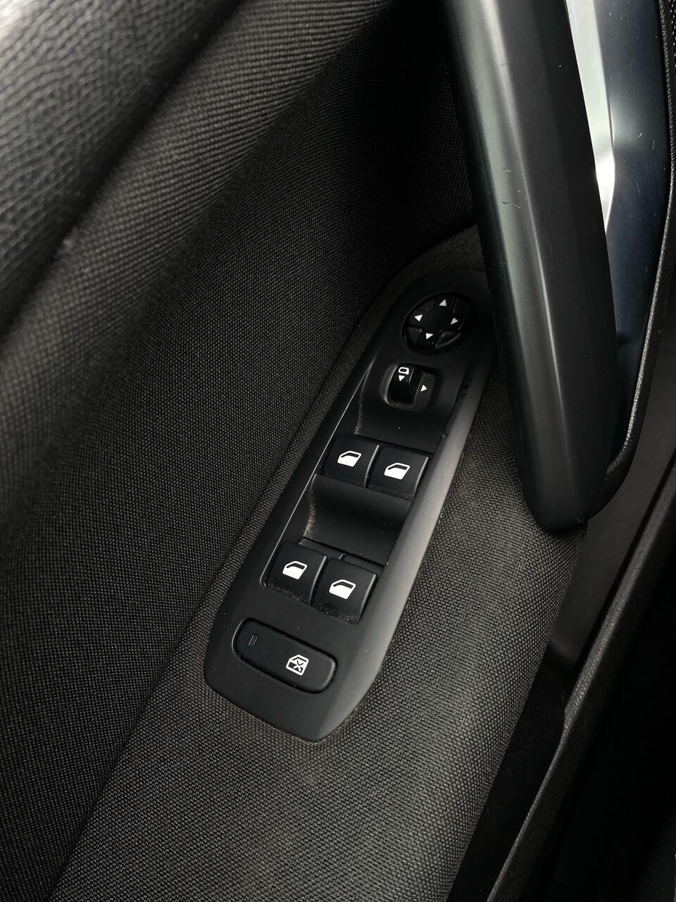 Billede af Peugeot 308 SW 1,2 e-THP Selection Sky EAT6 130HK Stc 6g Aut.