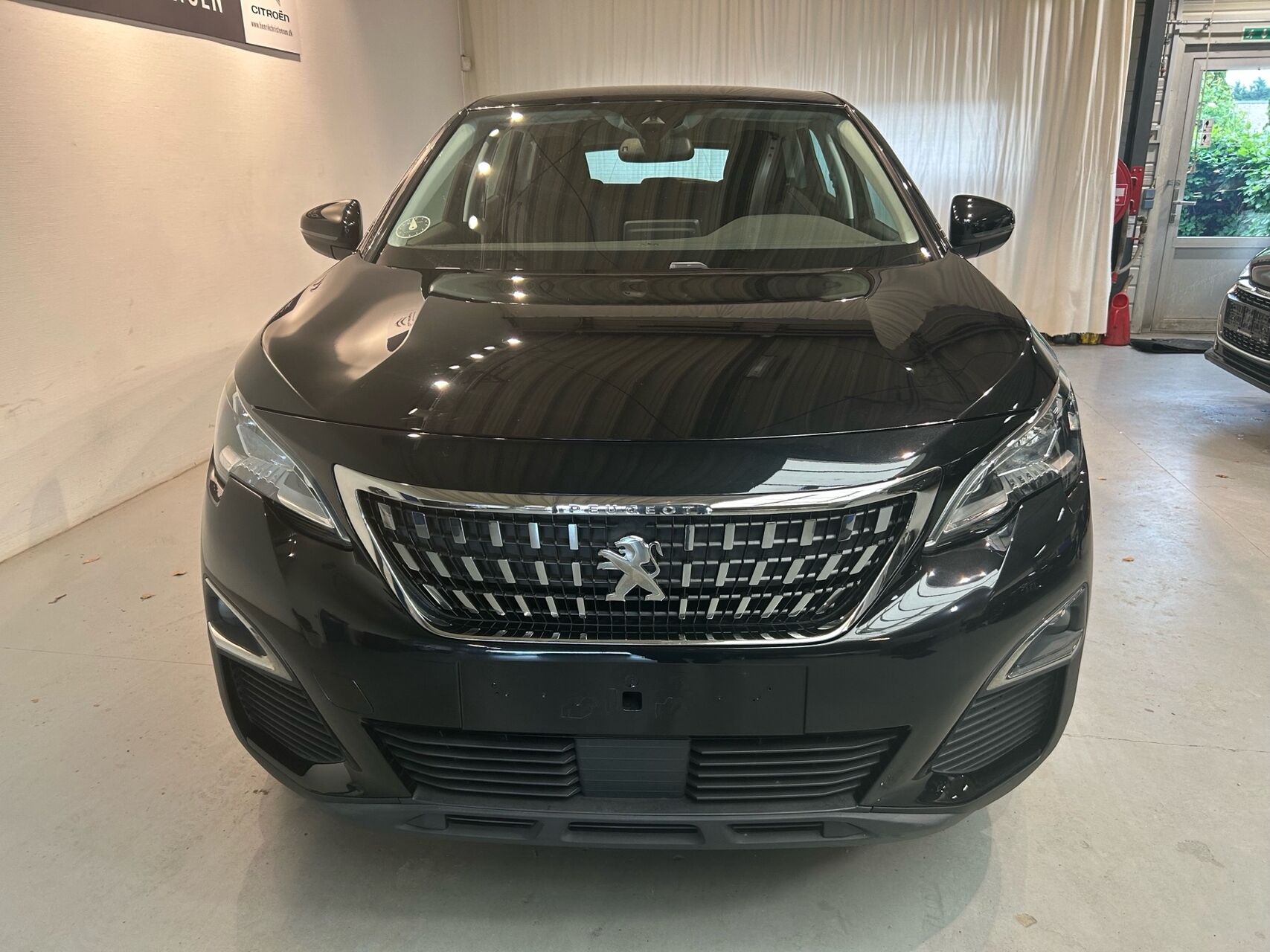 Billede af Peugeot 3008 1,2 PureTech Strike 130HK 5d 6g