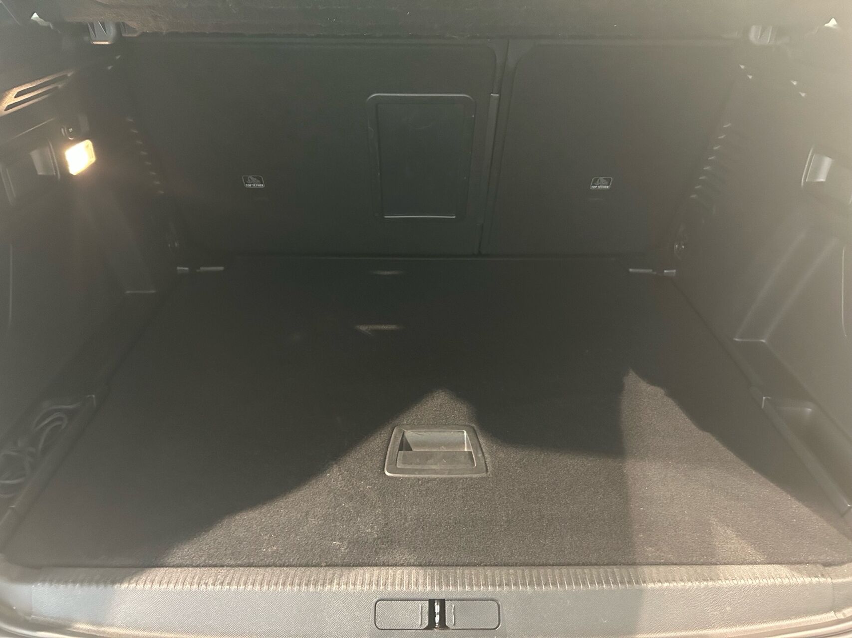 Billede af Peugeot 3008 1,2 PureTech Strike 130HK 5d 6g