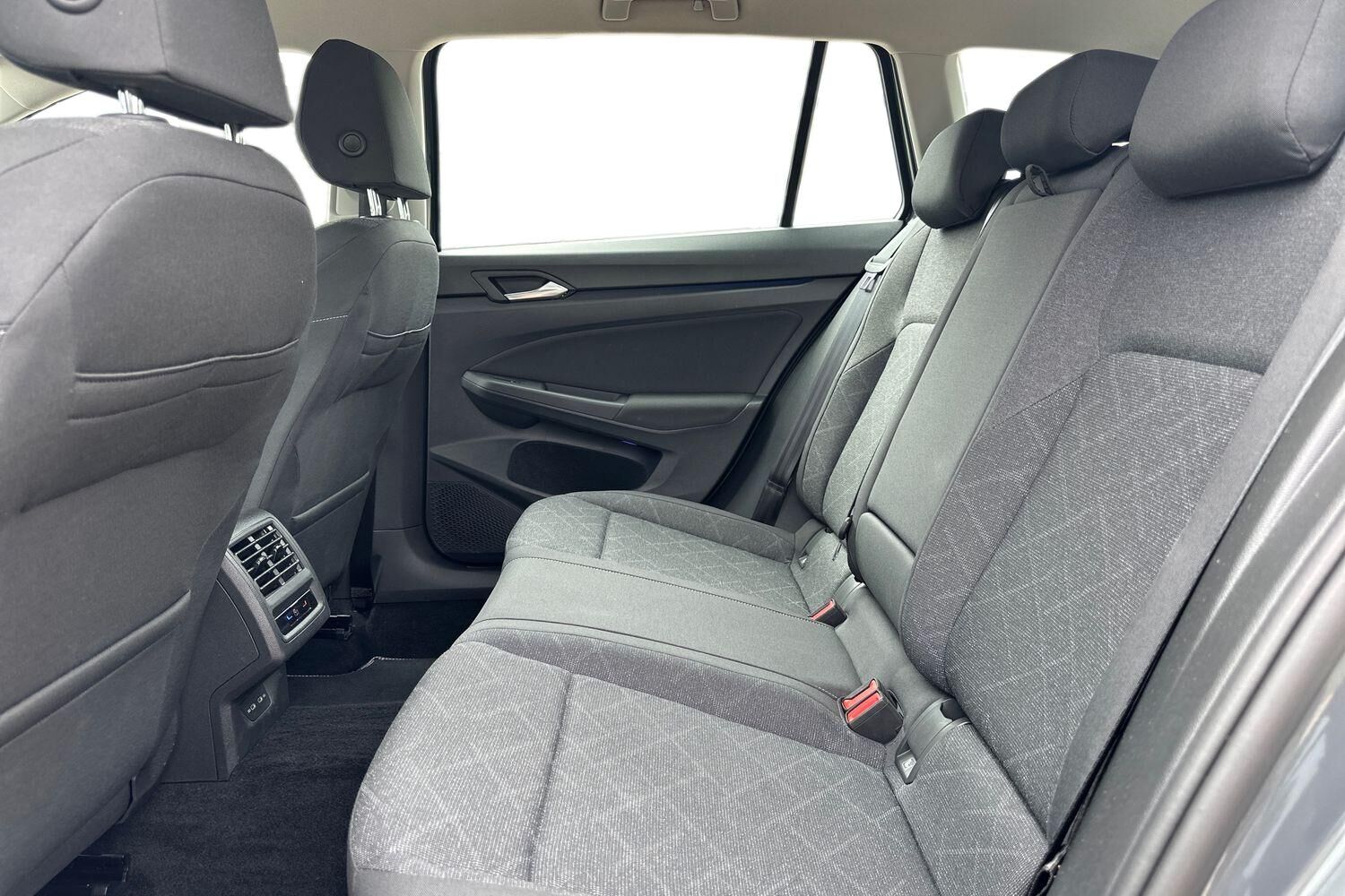 Billede af VW Golf Variant 1,5 eTSI  Mild hybrid Life DSG 130HK Stc 7g Aut.