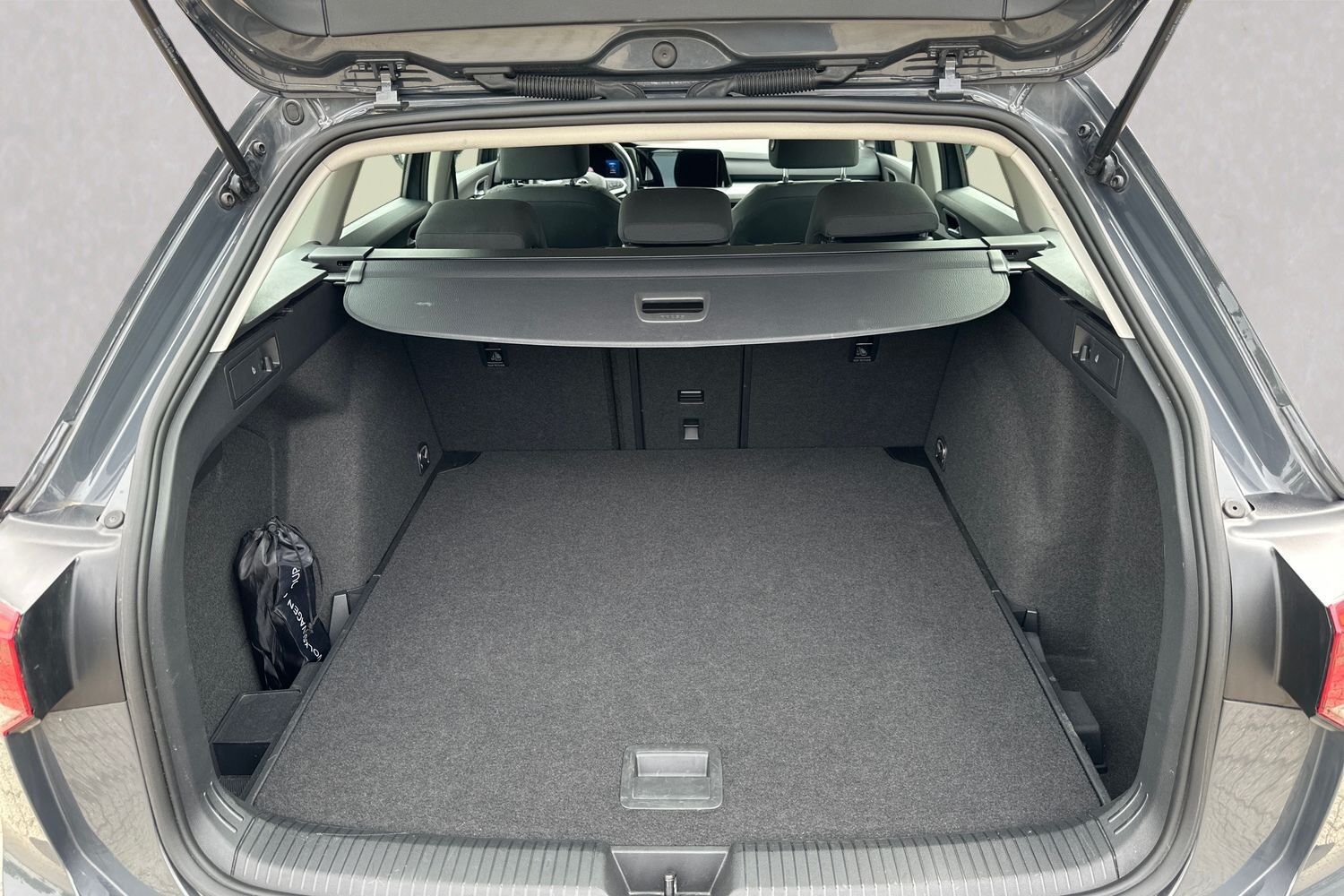 Billede af VW Golf Variant 1,5 eTSI  Mild hybrid Life DSG 130HK Stc 7g Aut.