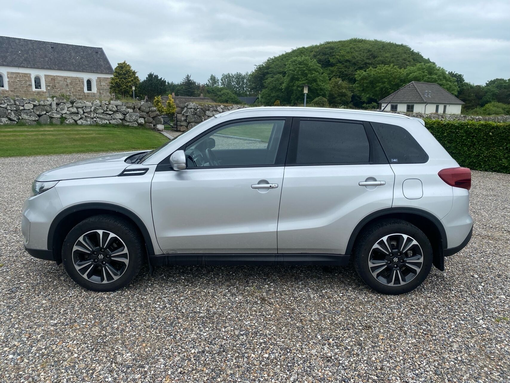 Billede af Suzuki Vitara 1,4 Boosterjet  Mild hybrid Adventure 129HK 5d 6g Aut.