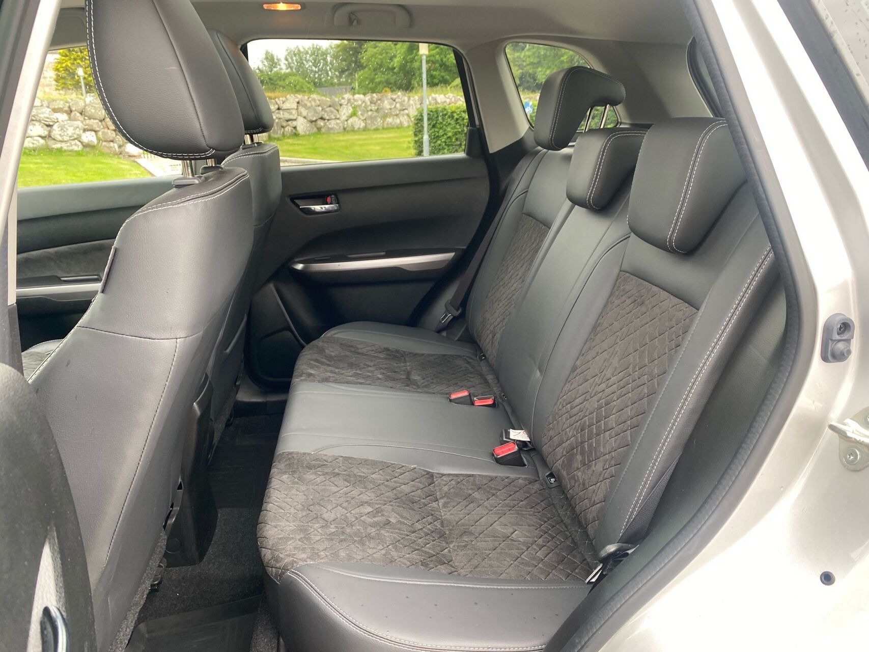 Billede af Suzuki Vitara 1,4 Boosterjet  Mild hybrid Adventure 129HK 5d 6g Aut.