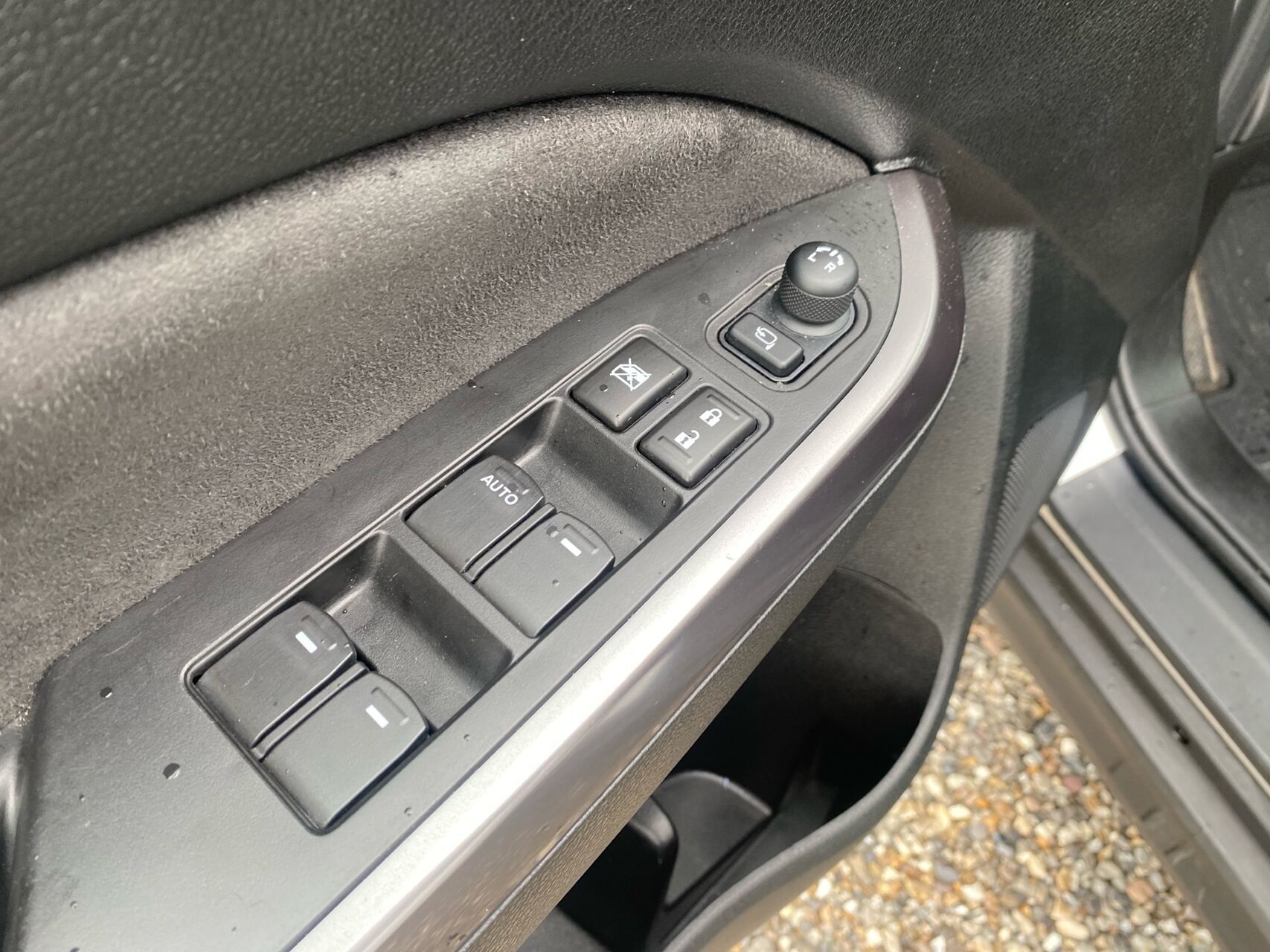 Billede af Suzuki Vitara 1,4 Boosterjet  Mild hybrid Adventure 129HK 5d 6g Aut.