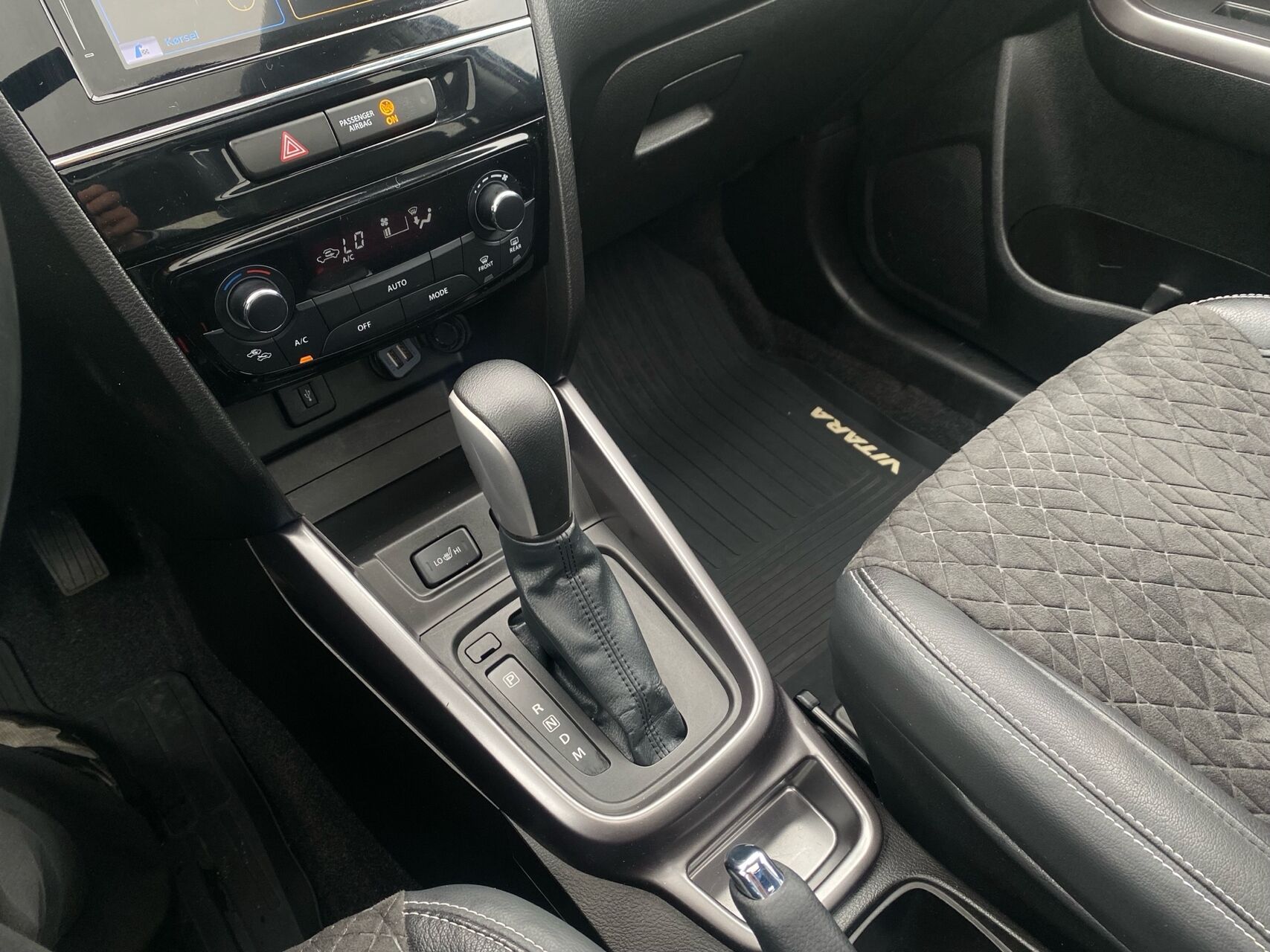 Billede af Suzuki Vitara 1,4 Boosterjet  Mild hybrid Adventure 129HK 5d 6g Aut.