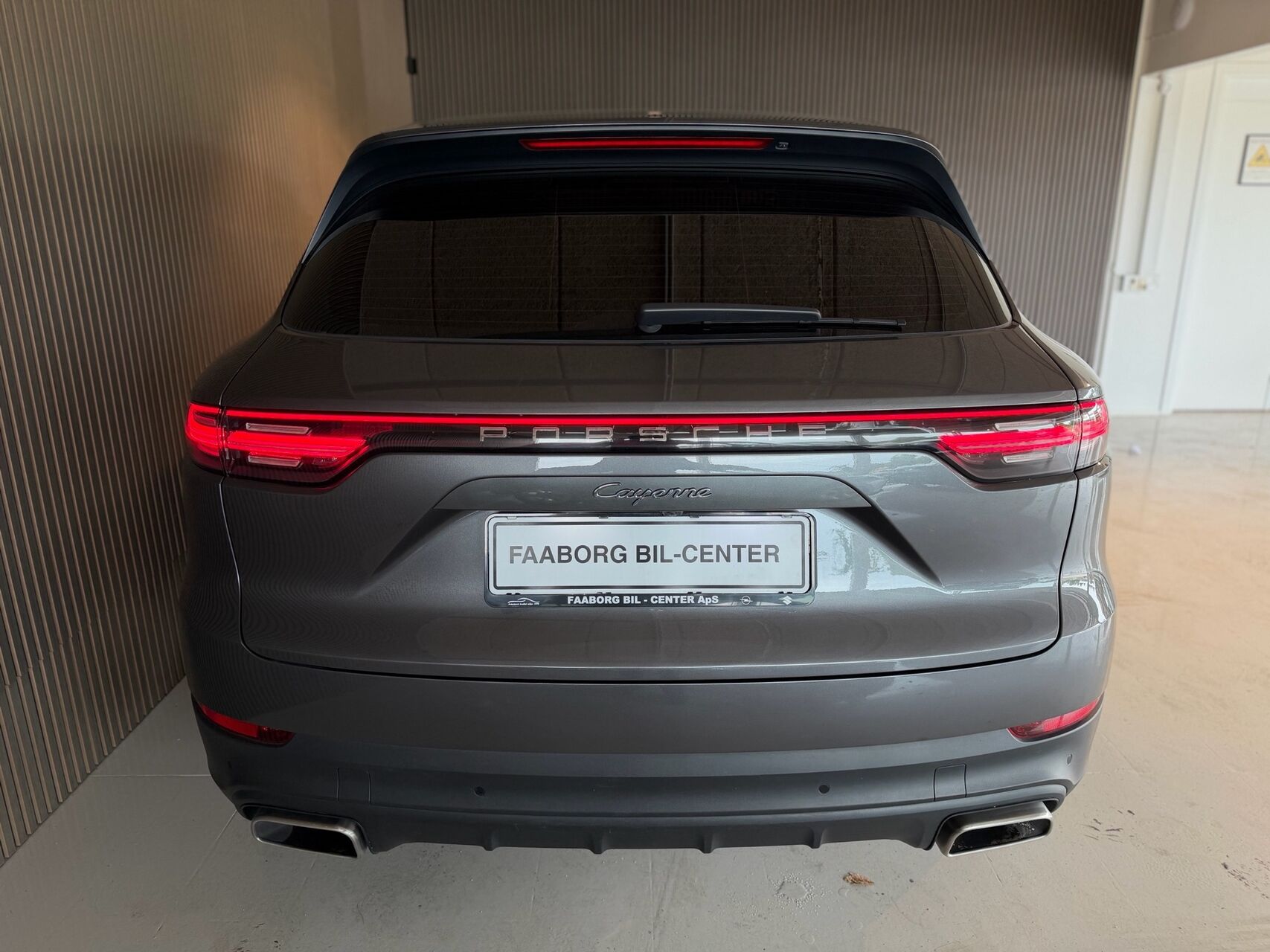 Billede af Porsche Cayenne 3,0 E-Hybrid 4WD Tiptr. 462HK 5d 8g Aut.
