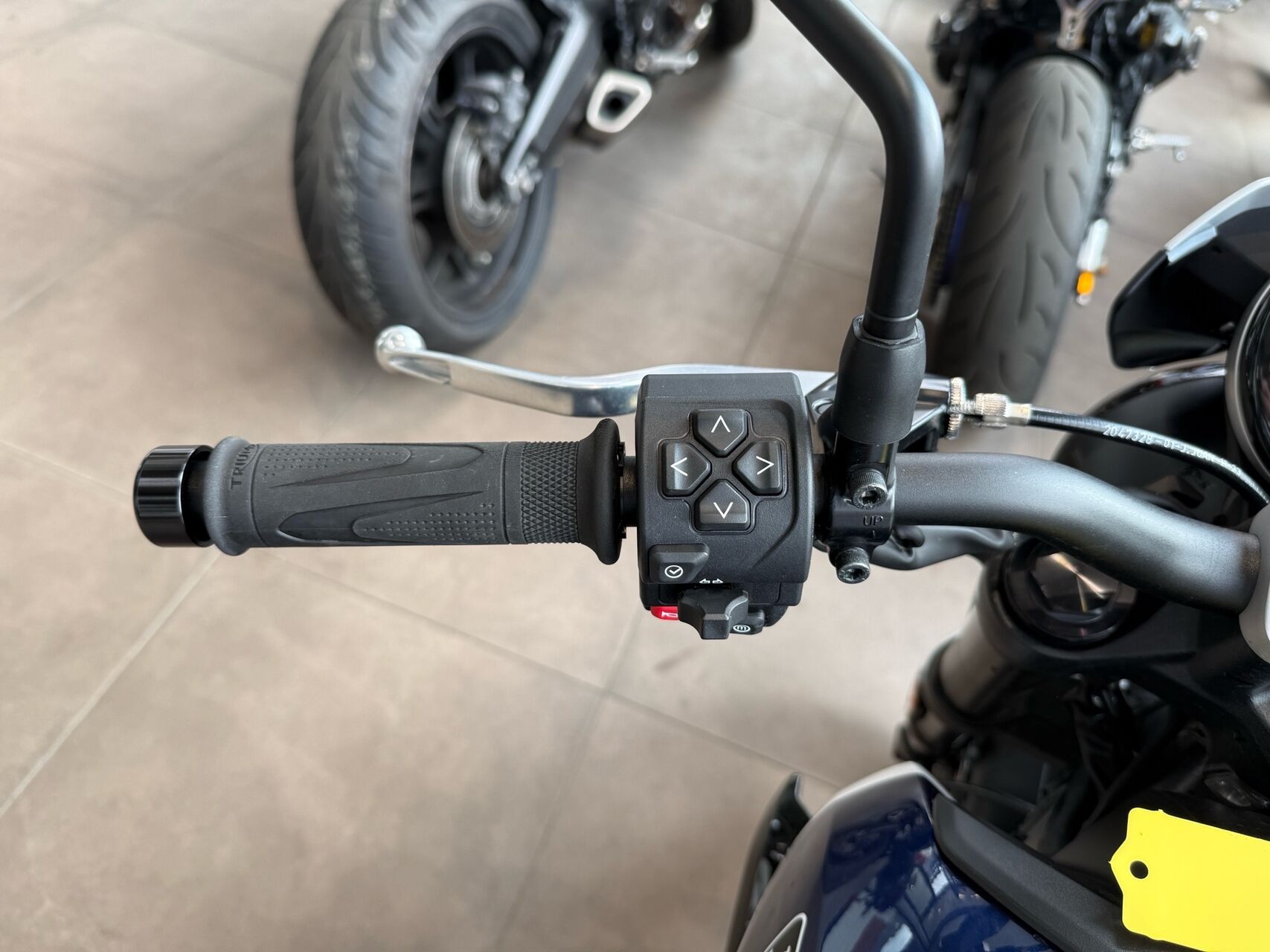 Billede af Triumph Trident 660 660 81HK 6g