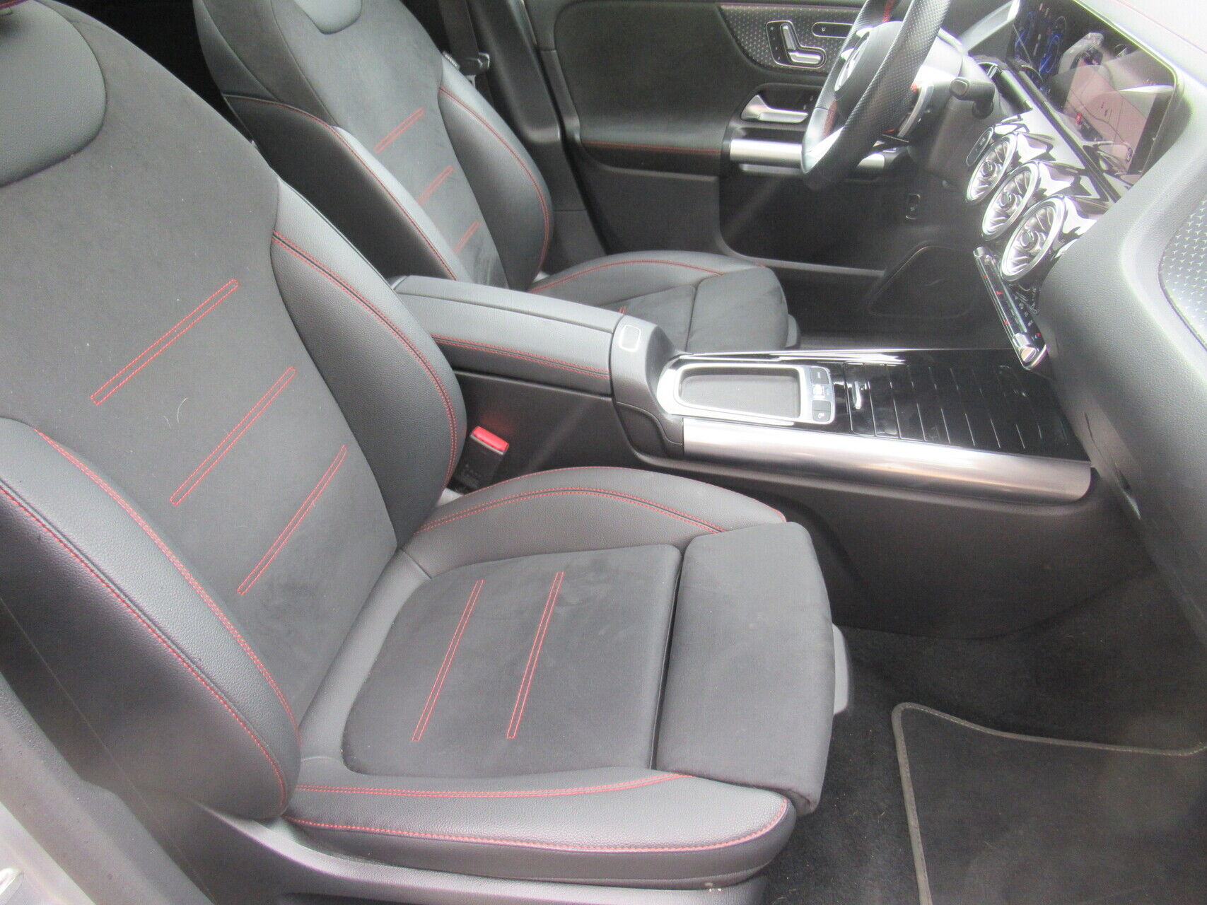 Billede af Mercedes-Benz EQA 250+ EL AMG Premium 190HK 5d Aut.